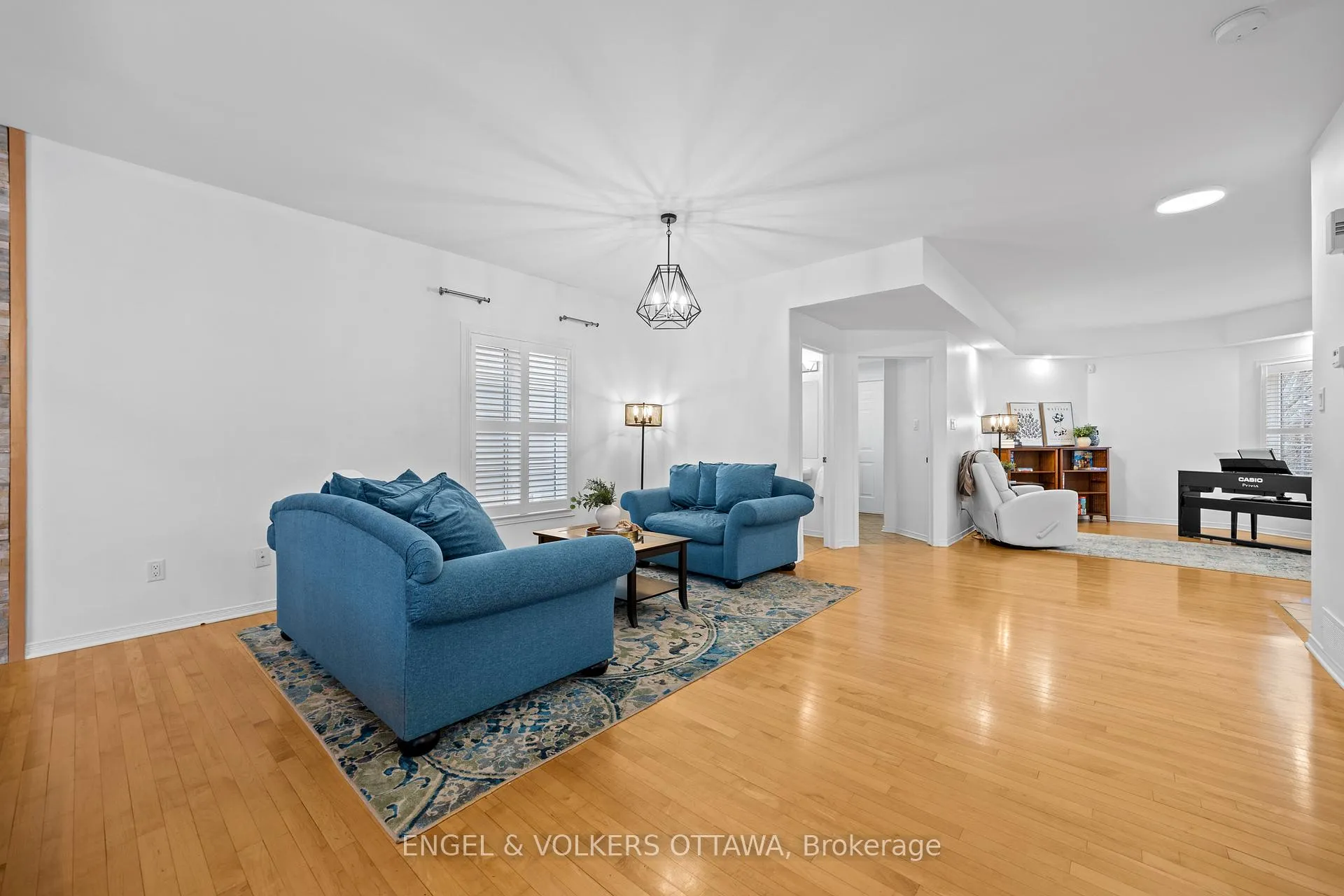 Photo 7 of 57 Newcastle Avenue, Ottawa, Kanata - Morgan's Grant/South March — HOMEH