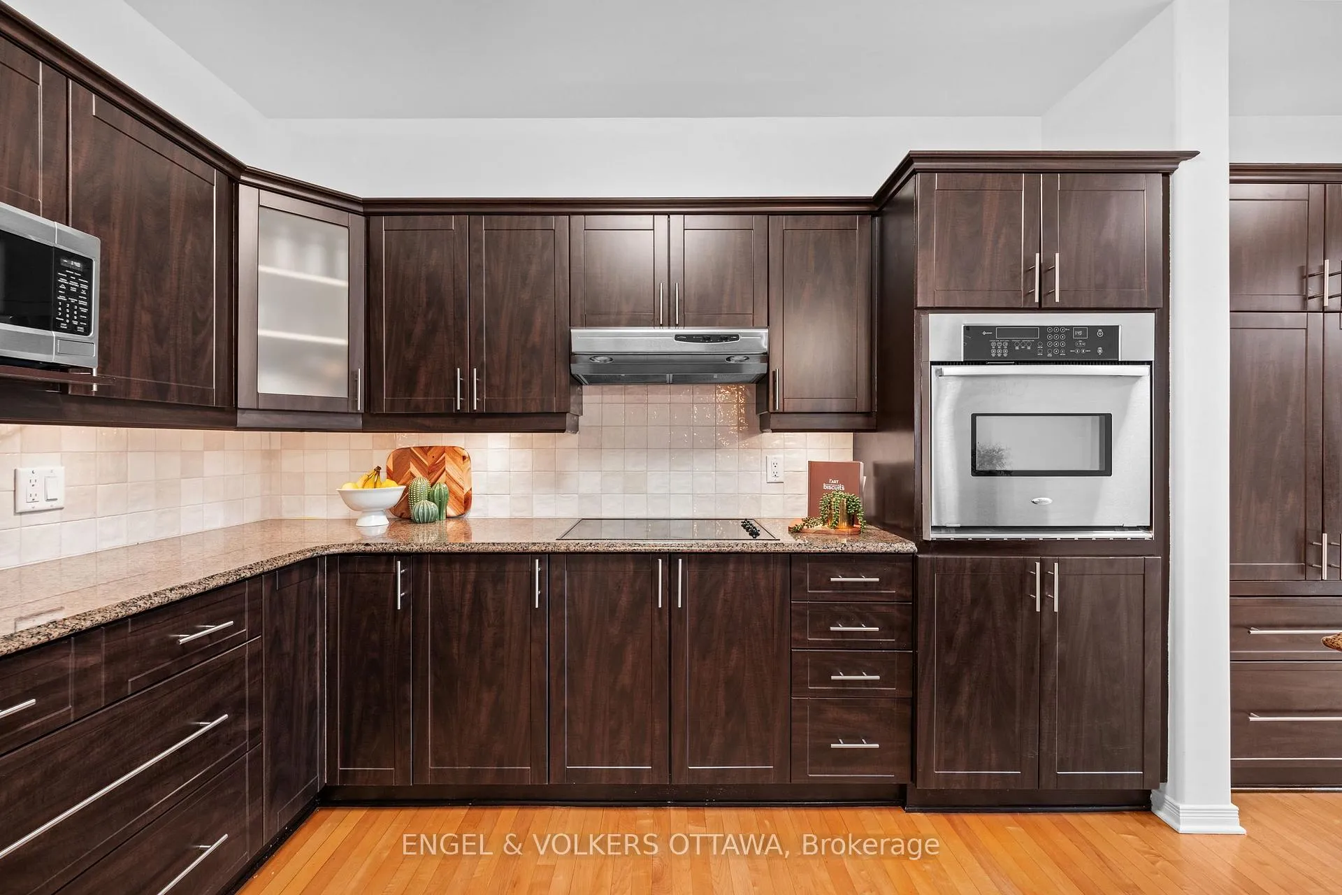 Photo 15 of 57 Newcastle Avenue, Ottawa, Kanata - Morgan's Grant/South March — HOMEH