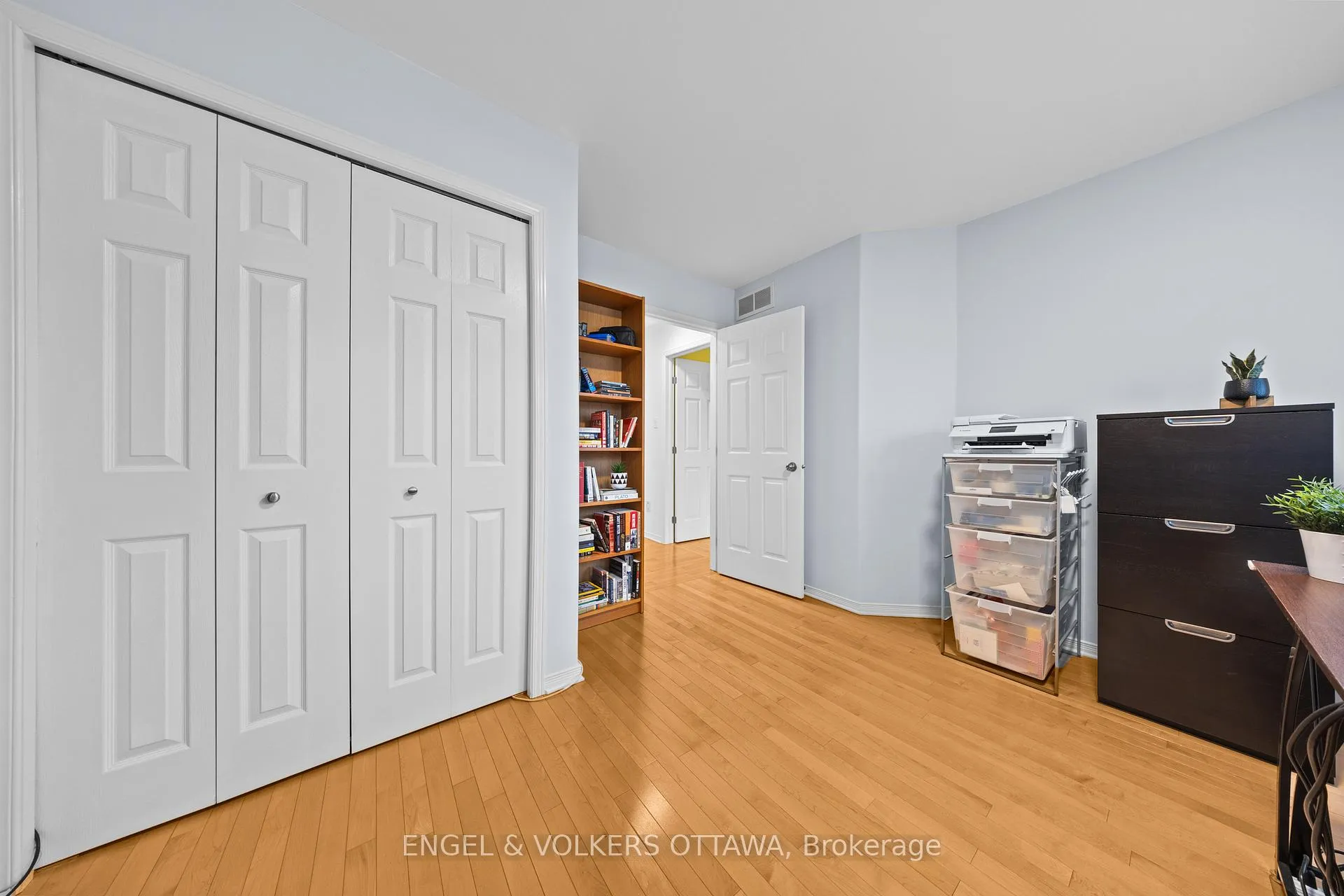 Photo 26 of 57 Newcastle Avenue, Ottawa, Kanata - Morgan's Grant/South March — HOMEH