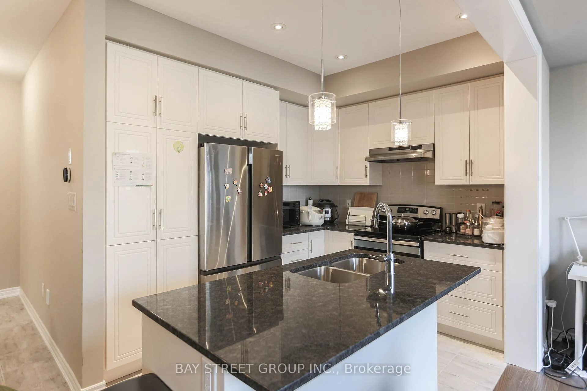 Photo 11 of 3353 Mockingbird Common Drive, Oakville, Joshua Meadows — HOMEH