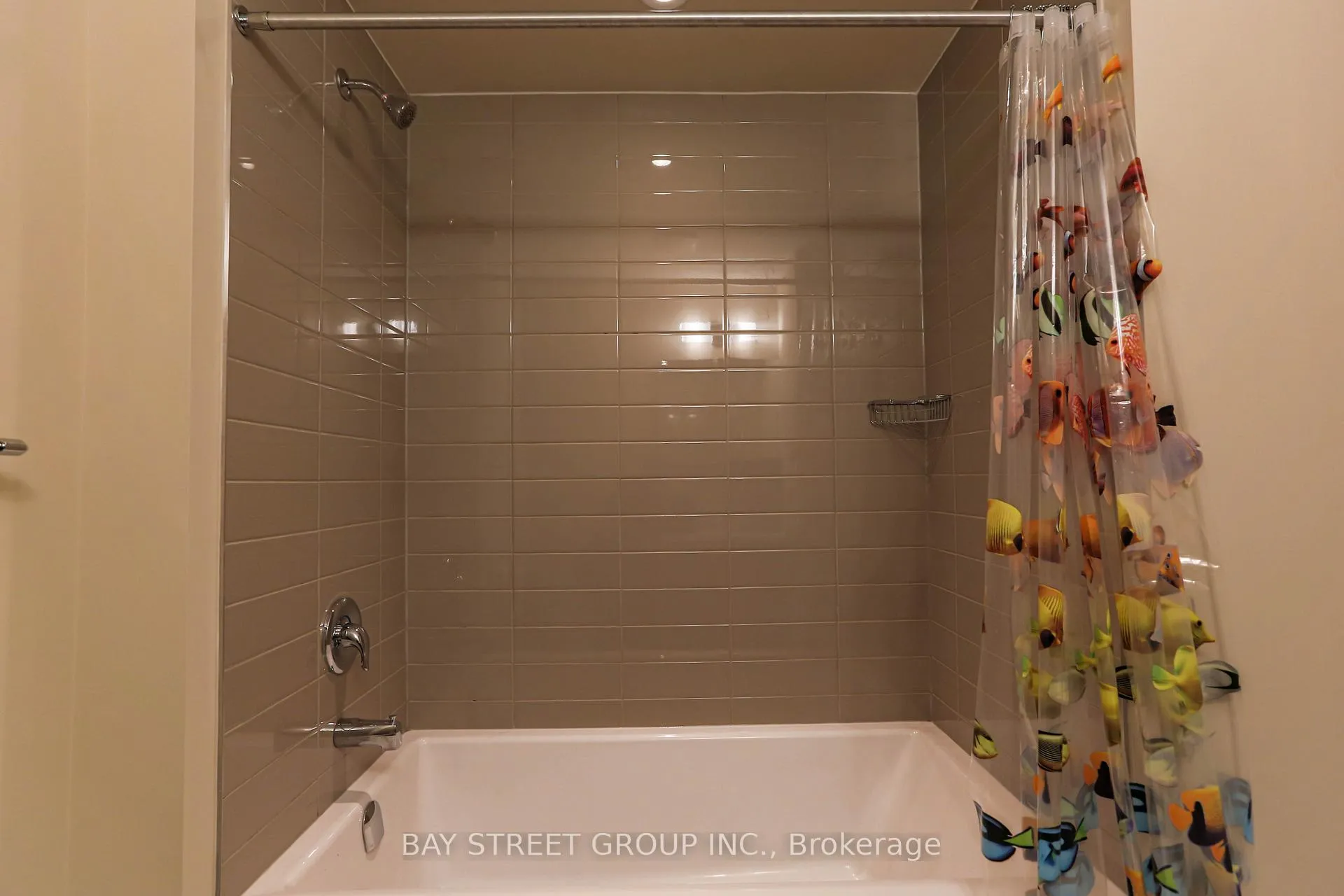 Photo 26 of 3353 Mockingbird Common Drive, Oakville, Joshua Meadows — HOMEH