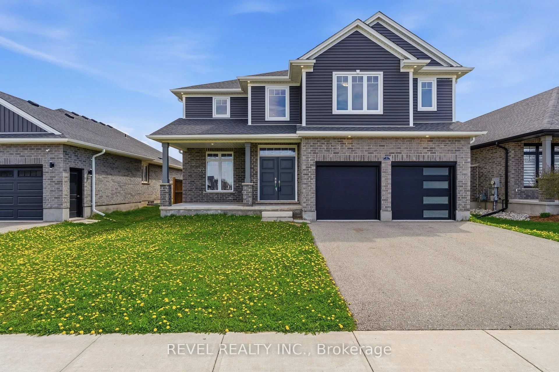 Front of 39 Muirfield Drive