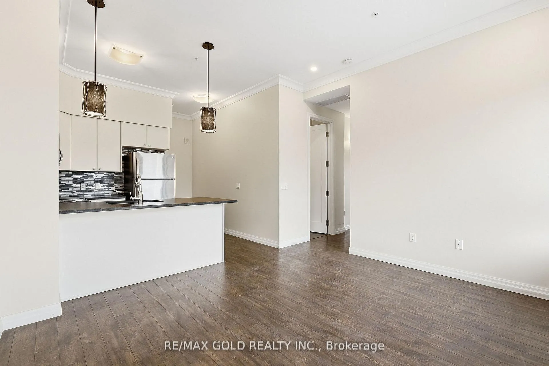Photo 9 of Unit 305, 112 King Street E, Hamilton, Beasley — HOMEH