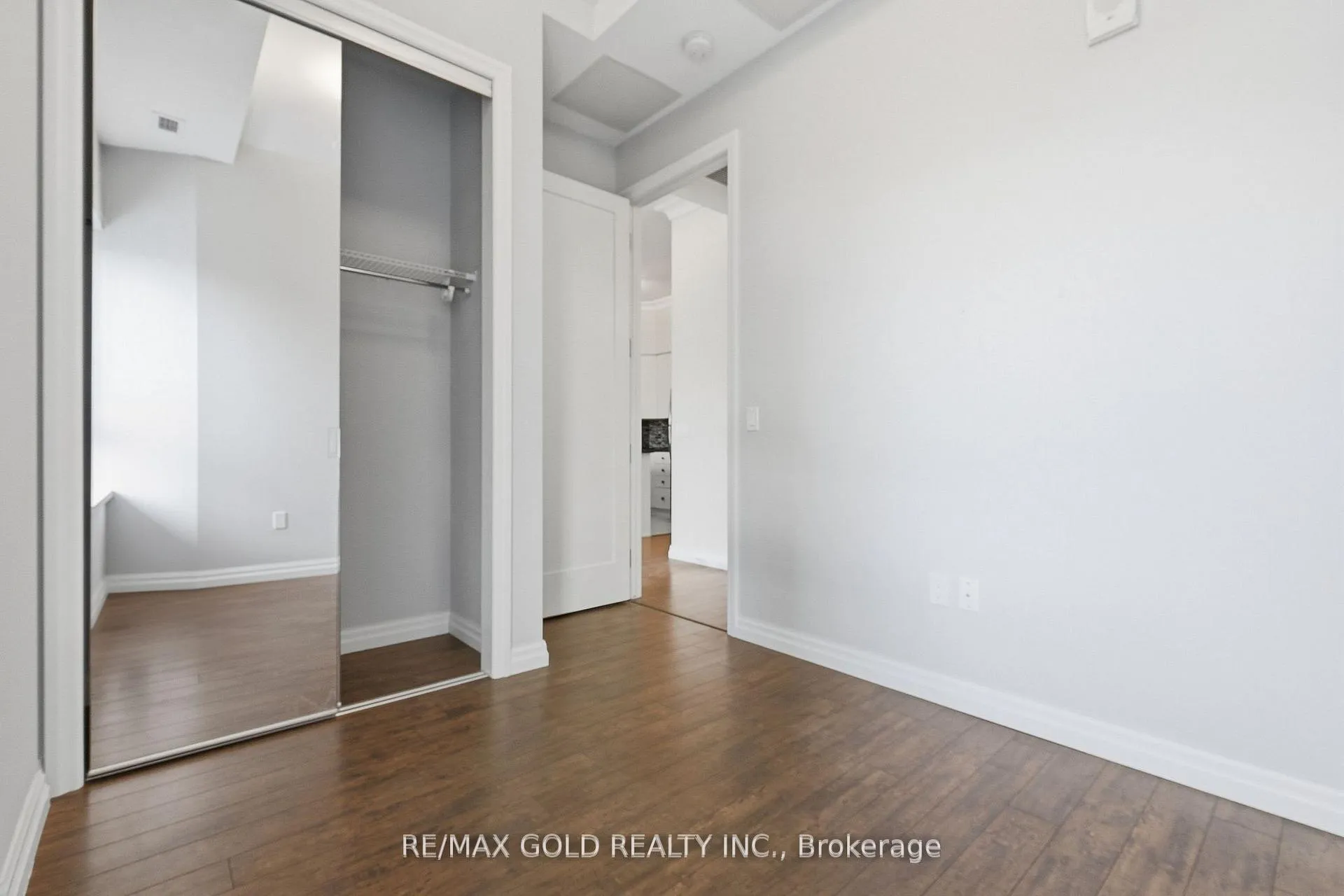 Photo 16 of Unit 305, 112 King Street E, Hamilton, Beasley — HOMEH