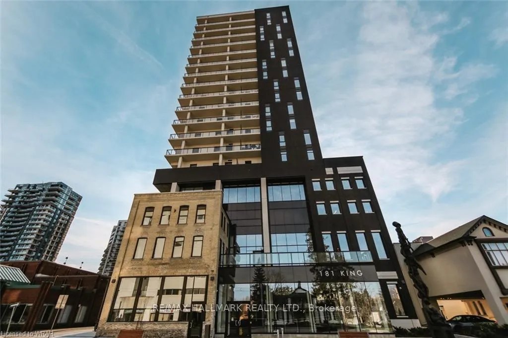 Front of Unit 1009, 181 King Street S