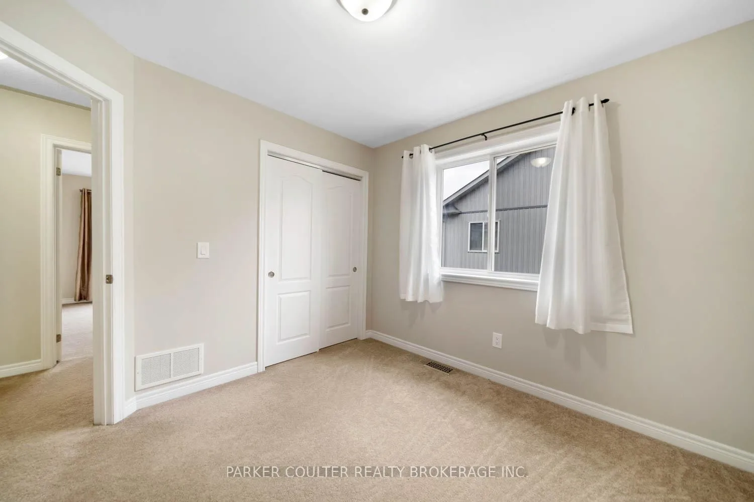Photo 21 of 66 Pearl Drive, Orillia — HOMEH