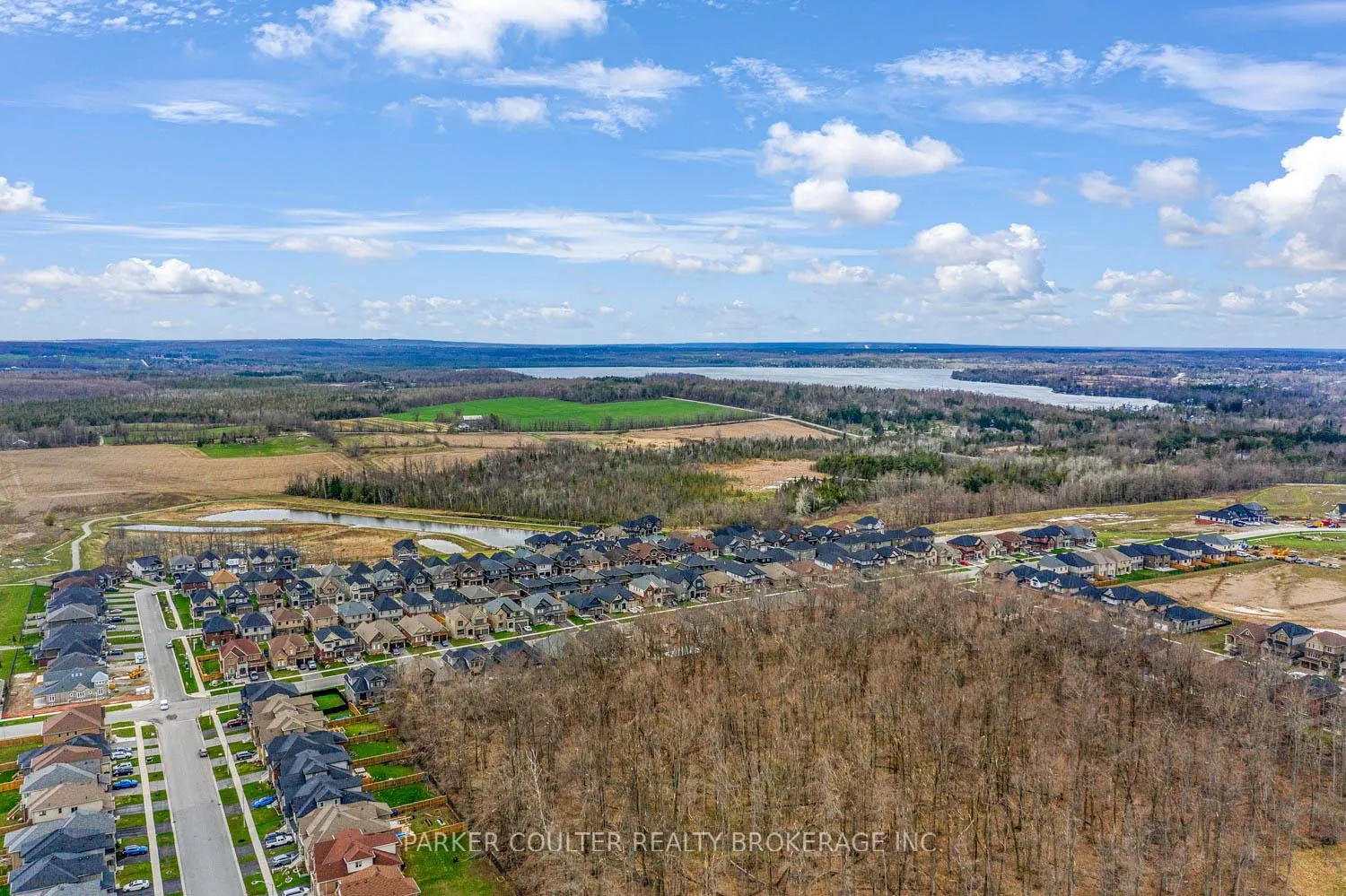 Photo 36 of 66 Pearl Drive, Orillia — HOMEH