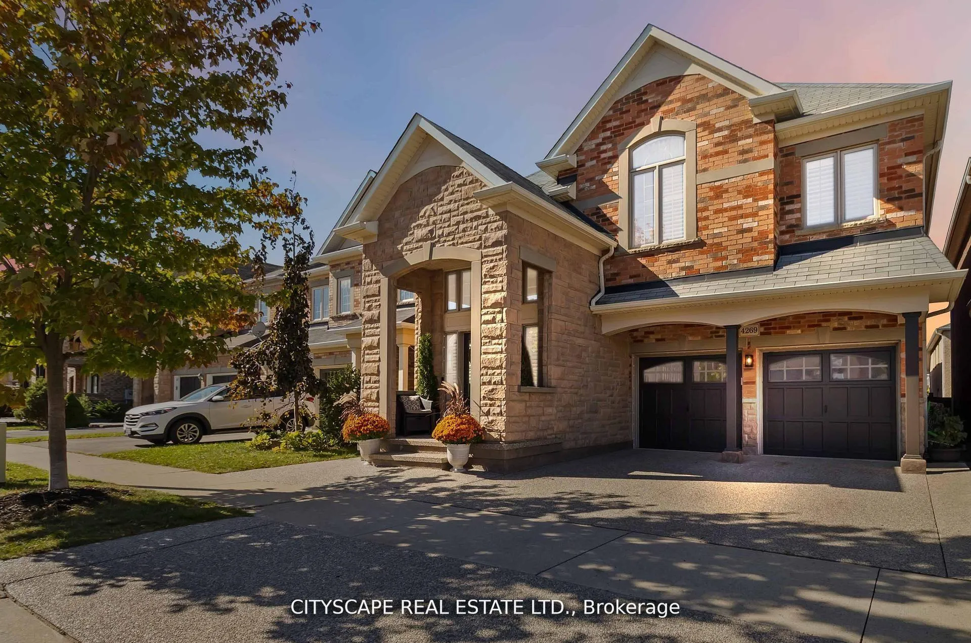 Photo 1 of 4269 Vivaldi Road, Burlington, Alton — HOMEH