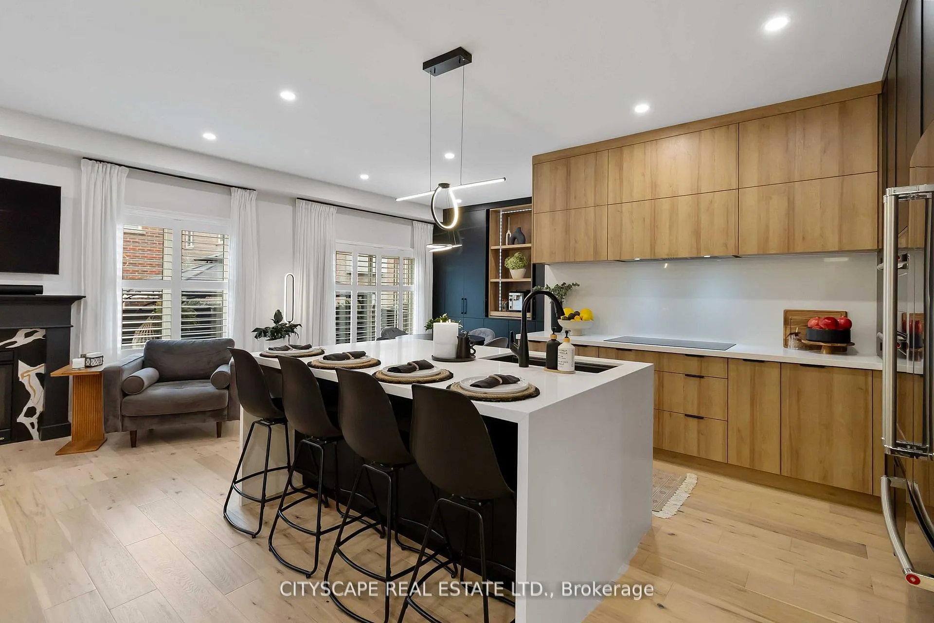 Photo 11 of 4269 Vivaldi Road, Burlington, Alton — HOMEH