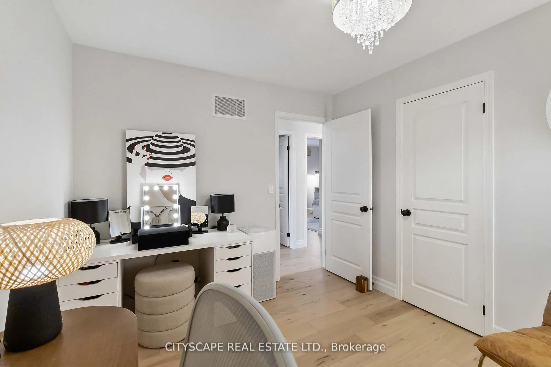 Photo 22 of 4269 Vivaldi Road, Burlington, Alton — HOMEH