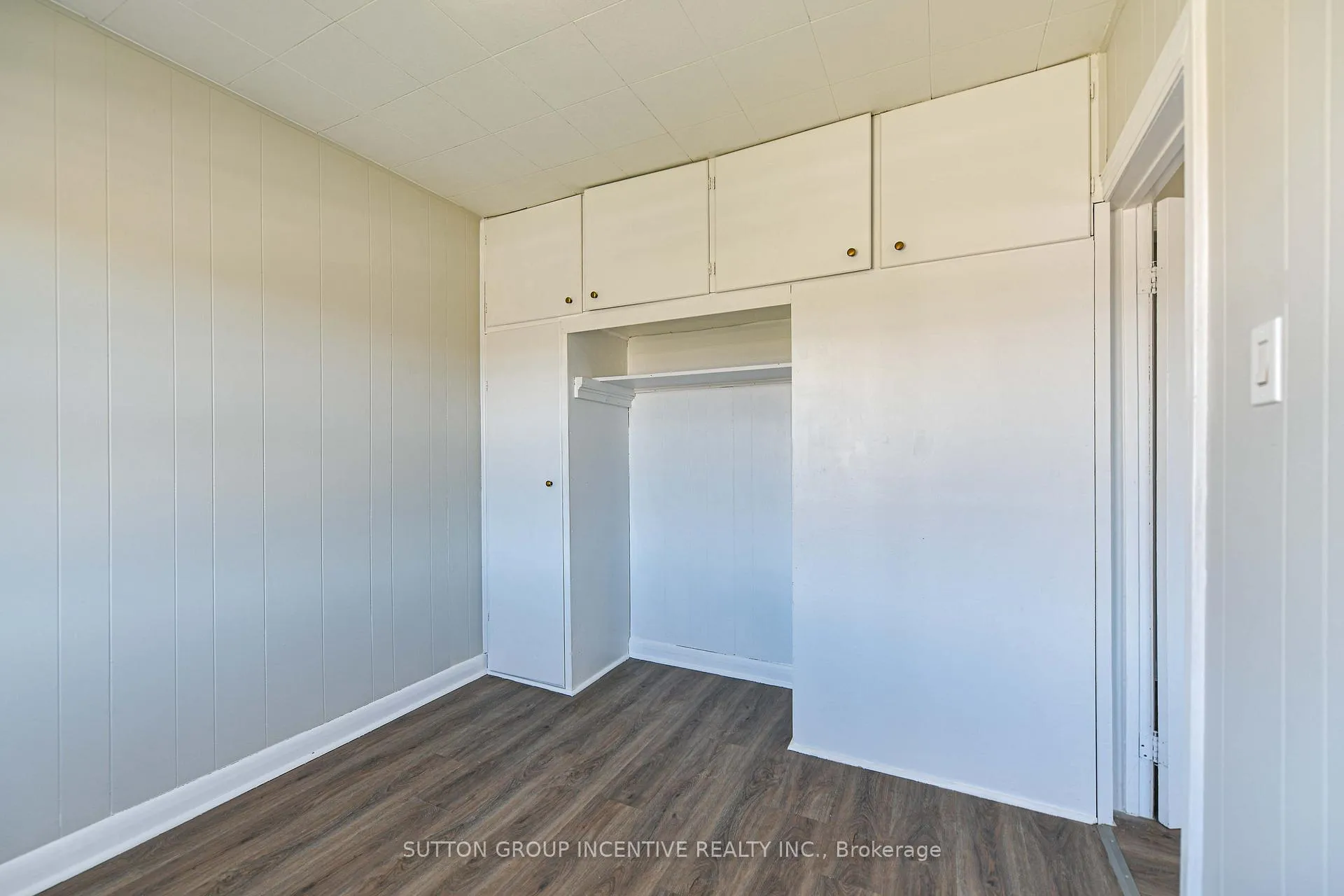 Photo 14 of 155 Atherley Road, Orillia — HOMEH