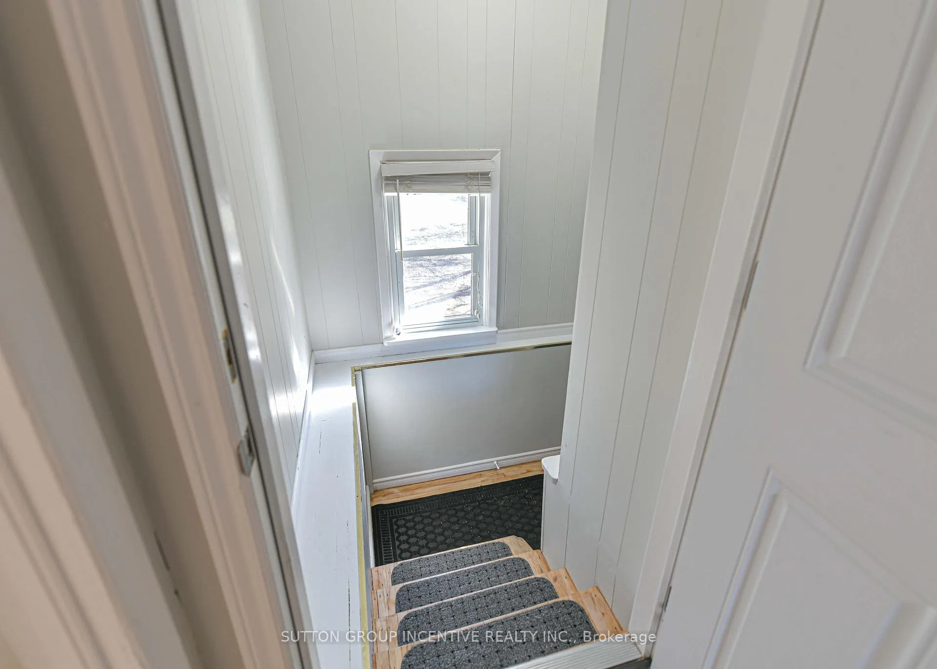 Photo 28 of 155 Atherley Road, Orillia — HOMEH