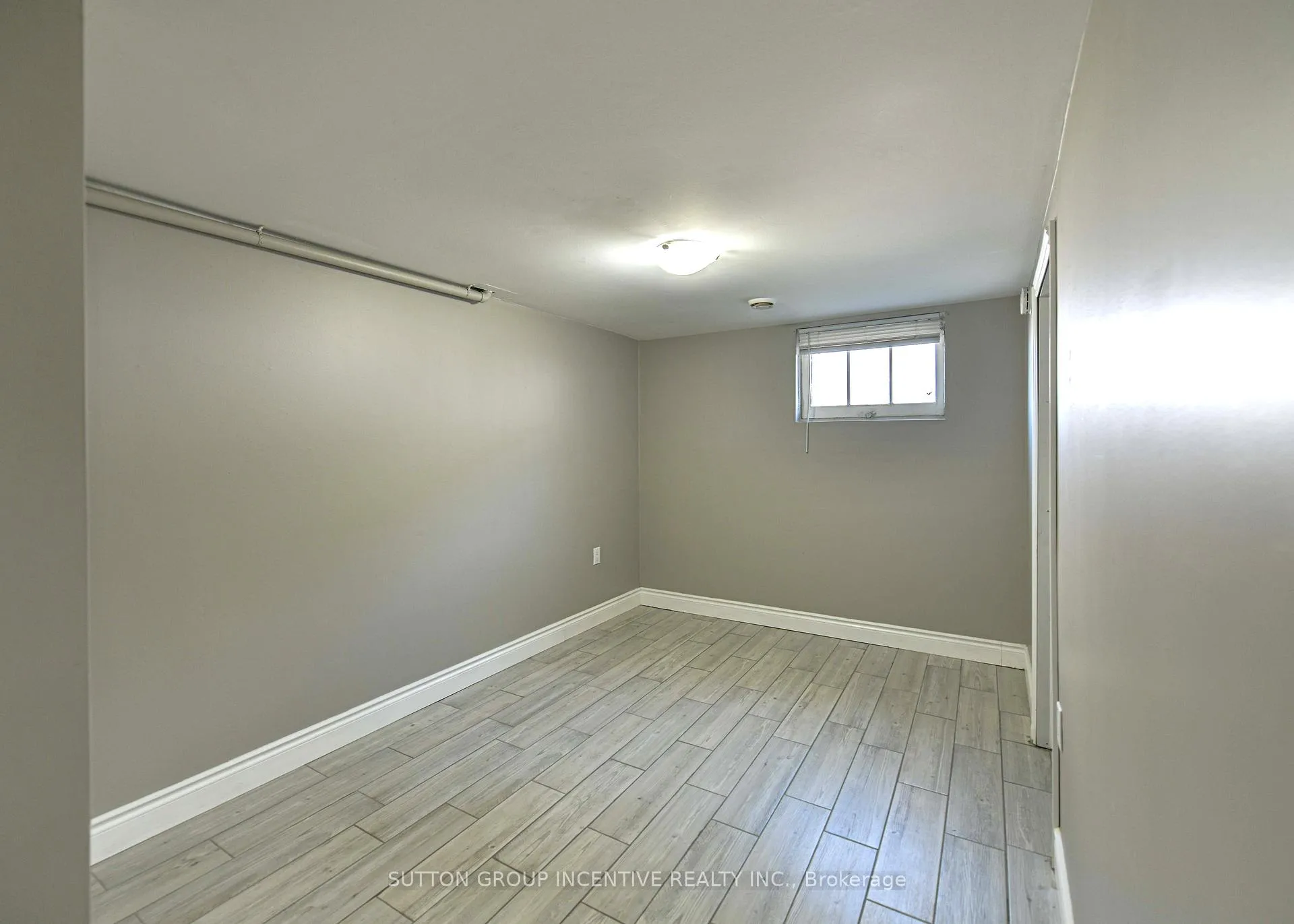 Photo 36 of 155 Atherley Road, Orillia — HOMEH
