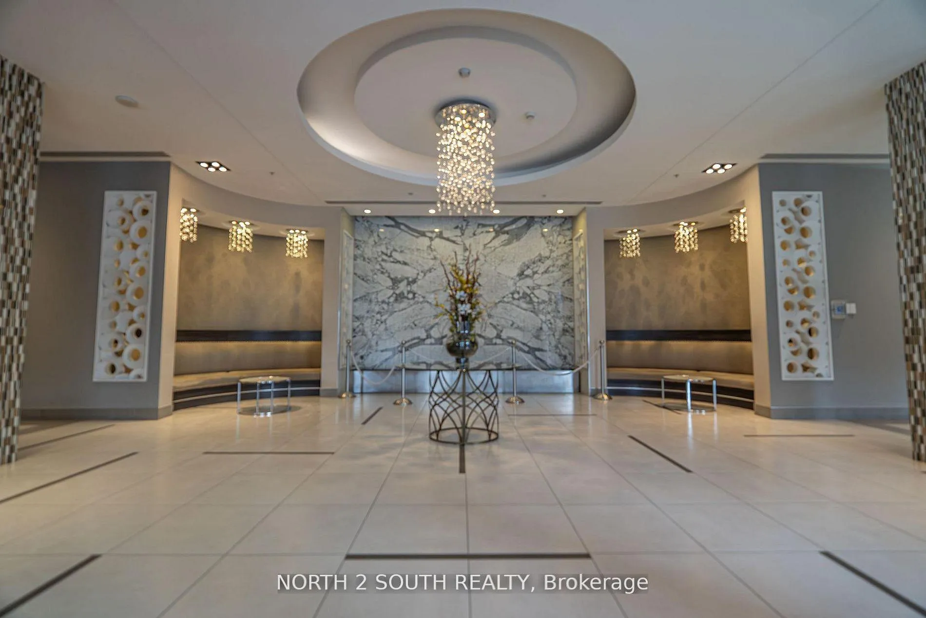 Photo 11 of Unit 1012, 85 North Park Road, Vaughan, Beverley Glen — HOMEH