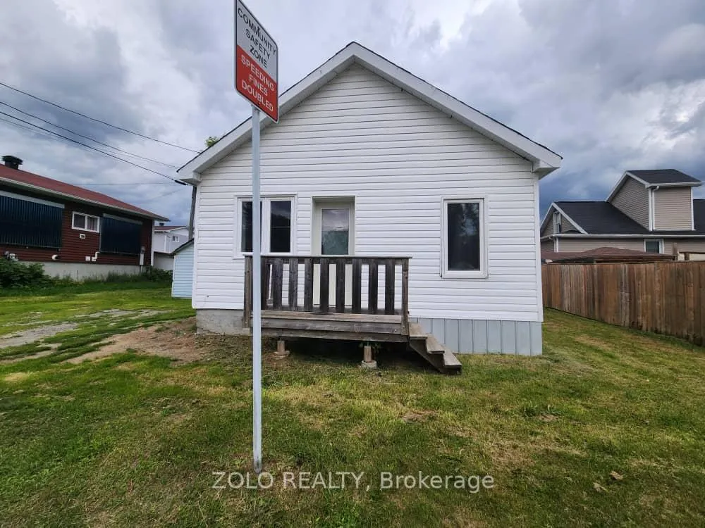 Front of 26 Allen Avenue