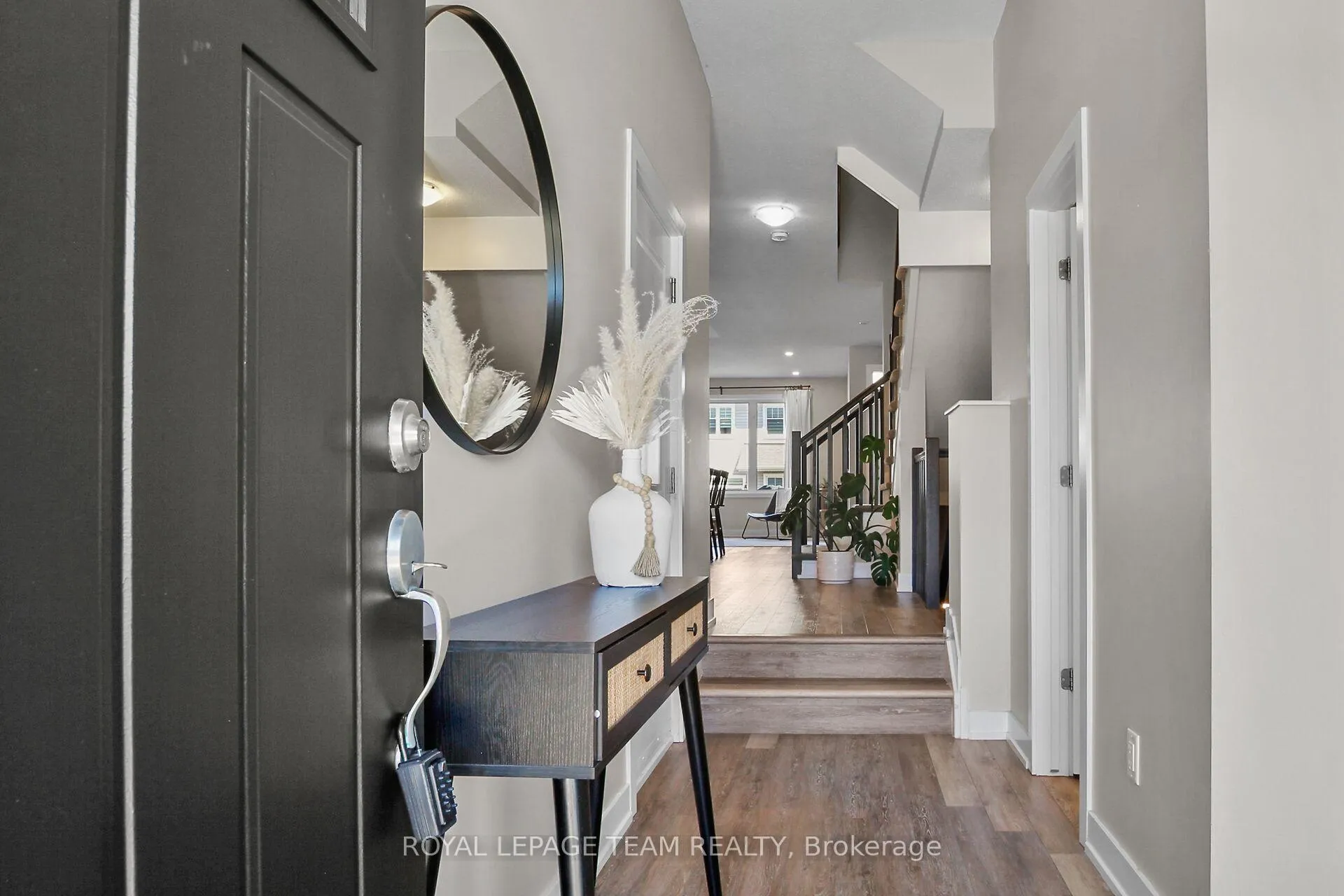 Photo 3 of 506 Edenwylde Drive, Ottawa, Remainder of Stittsville & Area — HOMEH