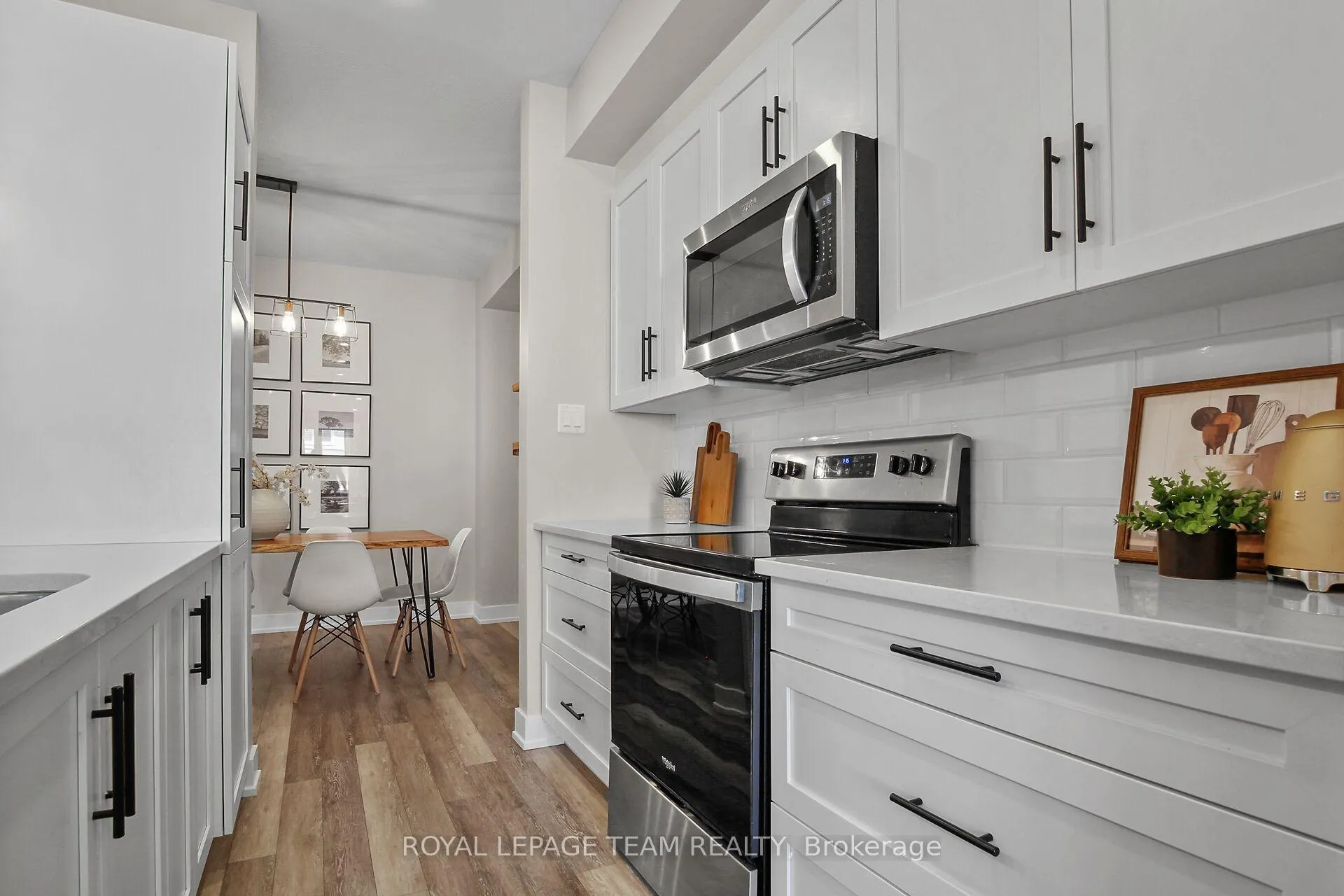Photo 10 of 506 Edenwylde Drive, Ottawa, Remainder of Stittsville & Area — HOMEH