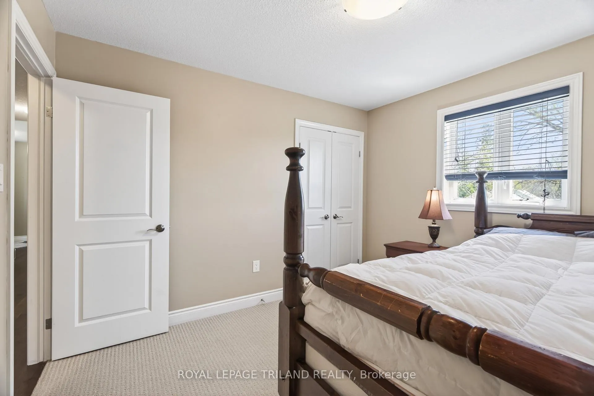 Photo 27 of 40 Fieldstone Crescent, Middlesex Centre, Komoka — HOMEH