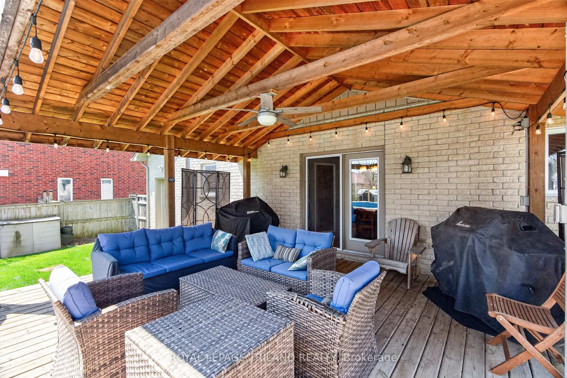Photo 38 of 40 Fieldstone Crescent, Middlesex Centre, Komoka — HOMEH