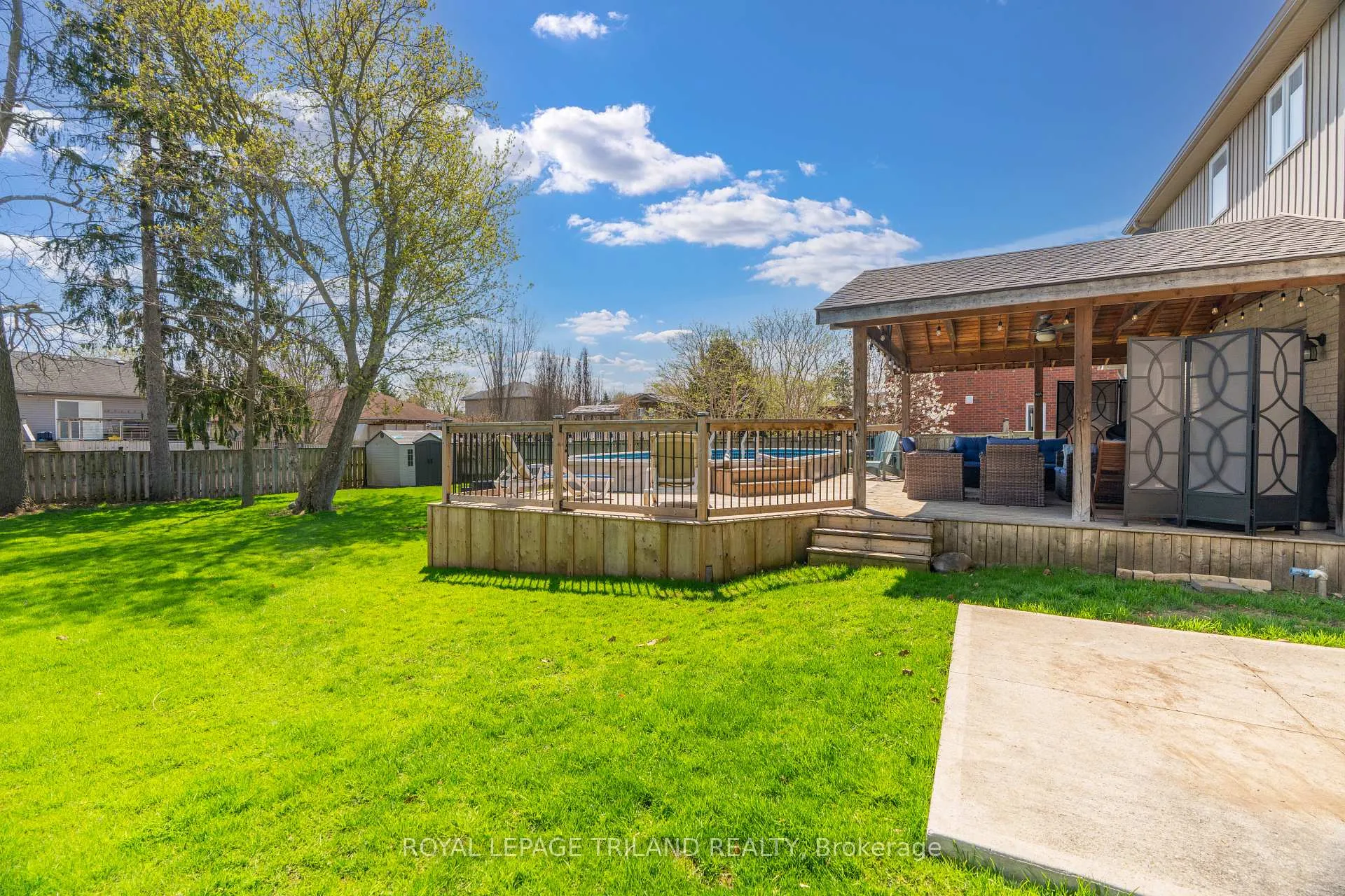 Photo 41 of 40 Fieldstone Crescent, Middlesex Centre, Komoka — HOMEH