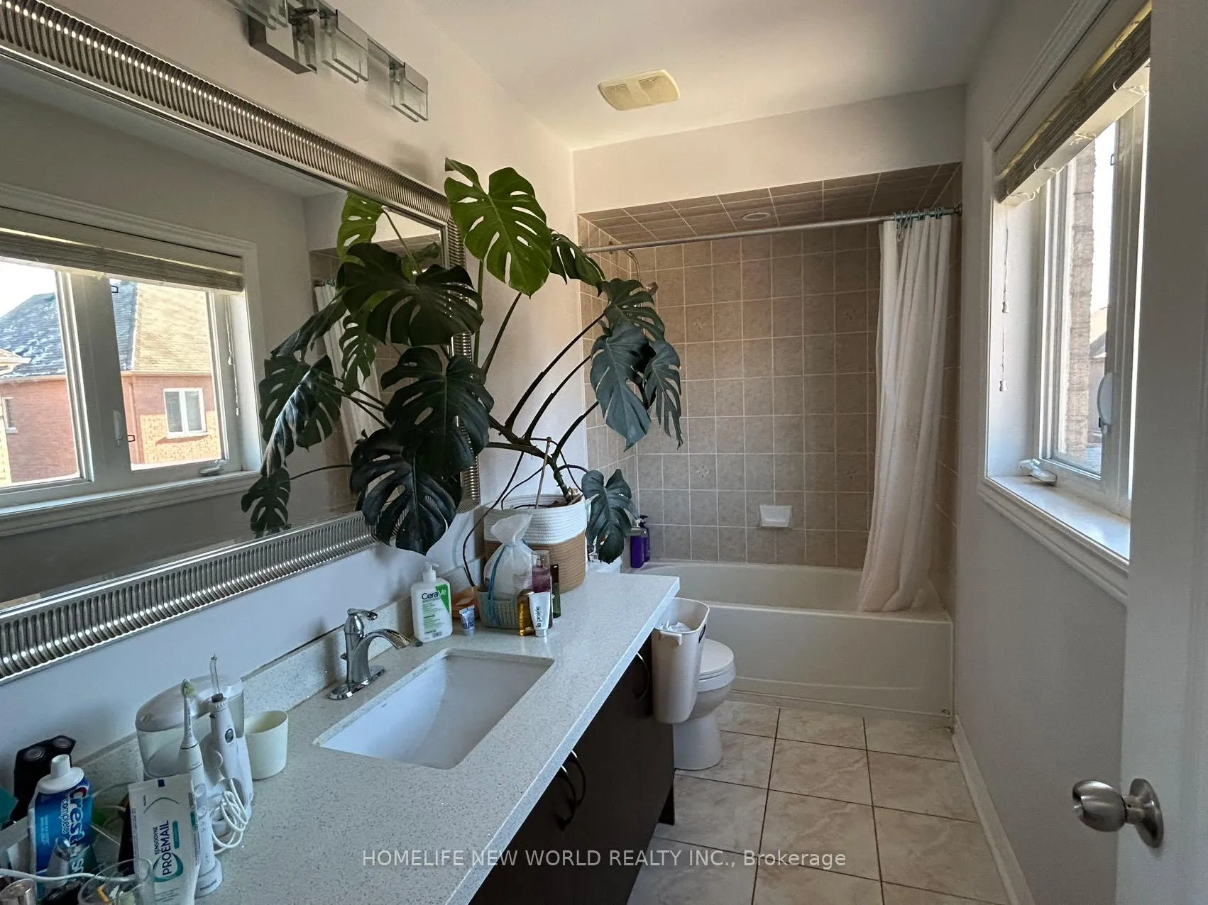 Photo 14 of 36 Fred Mclaren Boulevard, Markham, Wismer — HOMEH