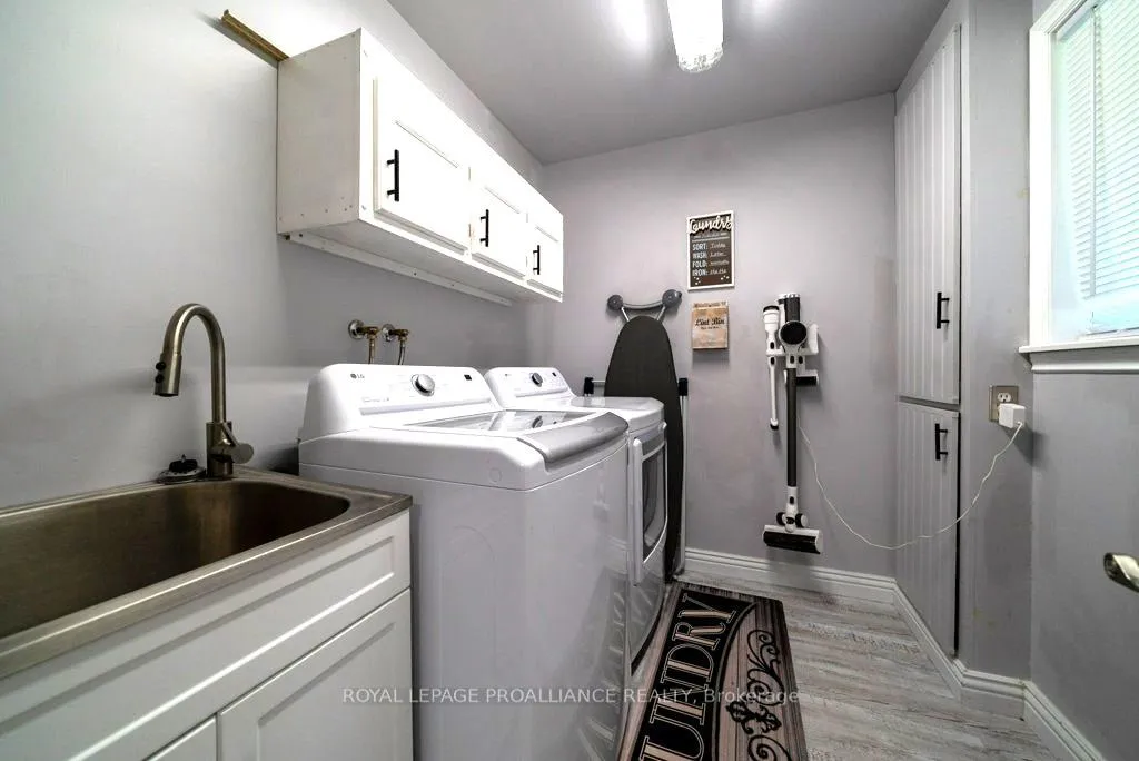 Photo 13 of 1049 Perry Lane, Frontenac, Frontenac North — HOMEH