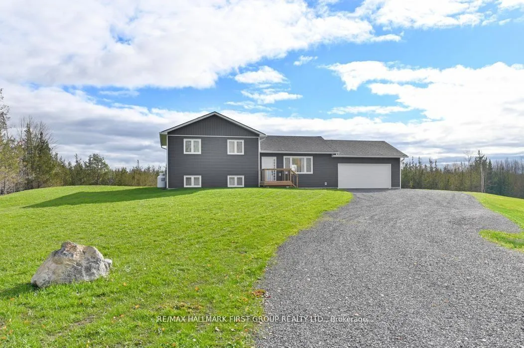 Photo 3 of 972 Enright Road, Tyendinaga, Tyendinaga Township — HOMEH
