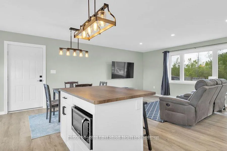 Photo 20 of 972 Enright Road, Tyendinaga, Tyendinaga Township — HOMEH