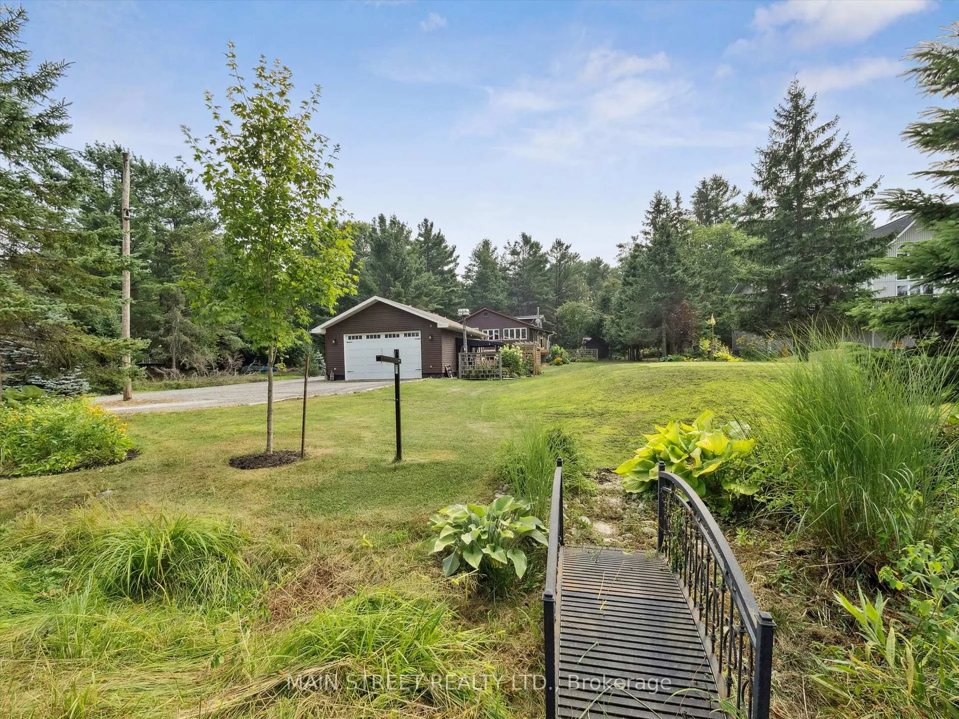 Photo 2 of 1183 South Morrison Lake Road, Gravenhurst, Wood (Gravenhurst) — HOMEH
