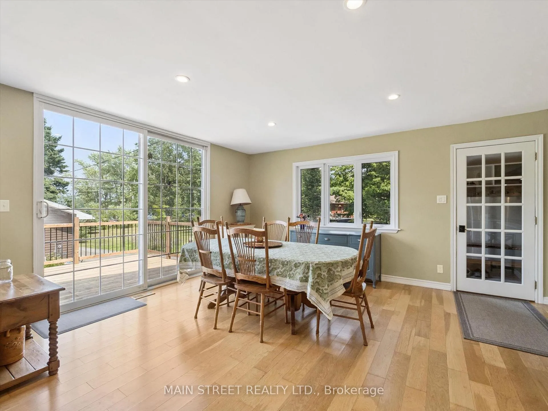Photo 6 of 1183 South Morrison Lake Road, Gravenhurst, Wood (Gravenhurst) — HOMEH