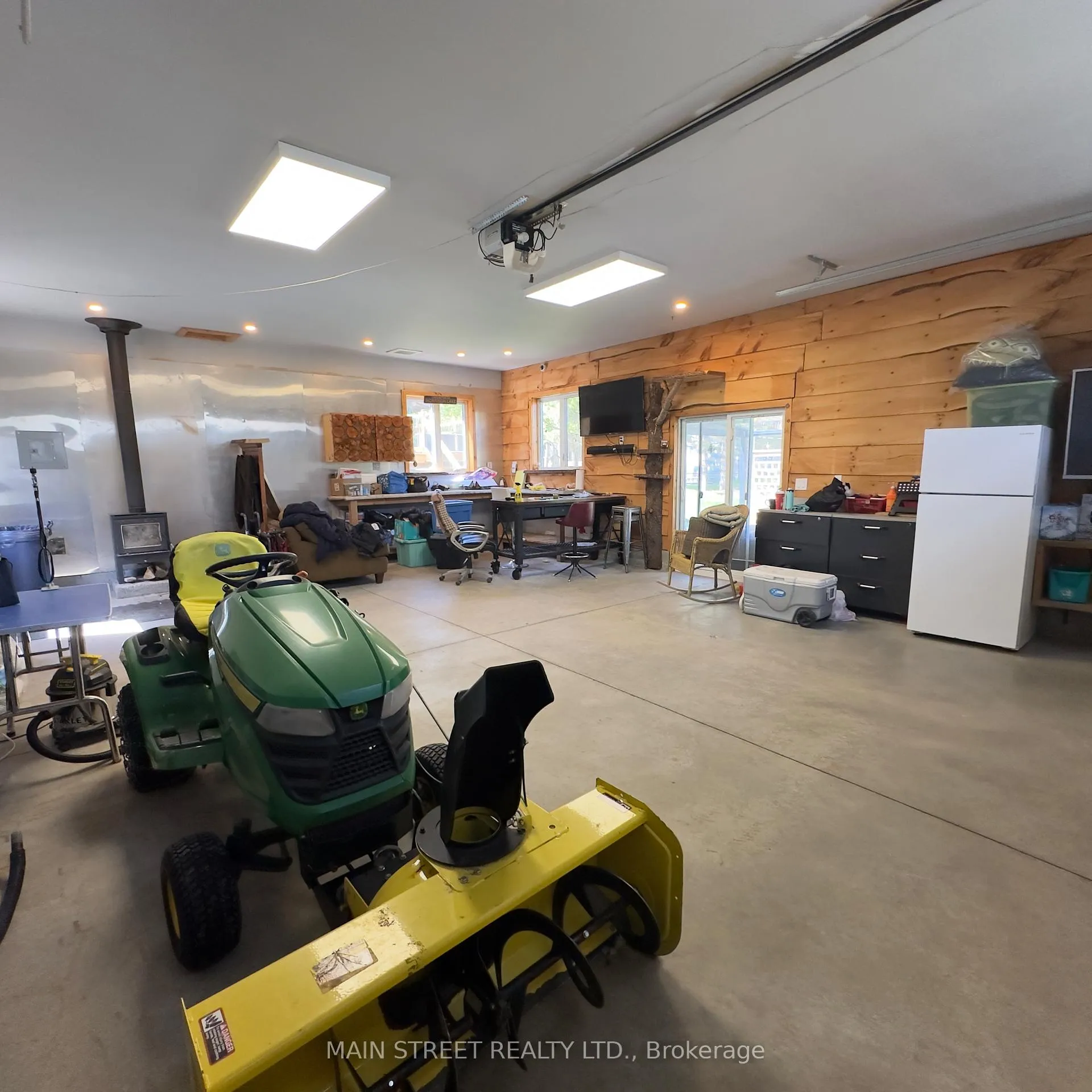 Photo 45 of 1183 South Morrison Lake Road, Gravenhurst, Wood (Gravenhurst) — HOMEH