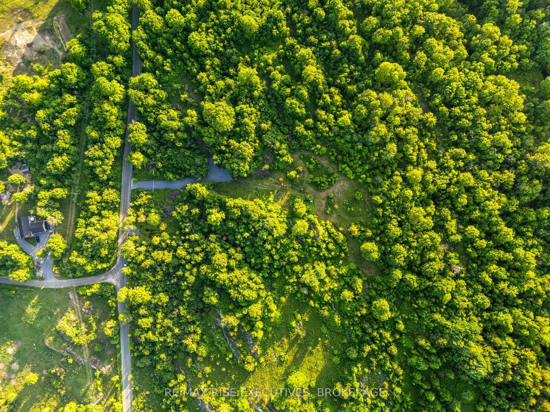 Photo 2 of 77 White Lake Road, Frontenac, Frontenac Centre — HOMEH