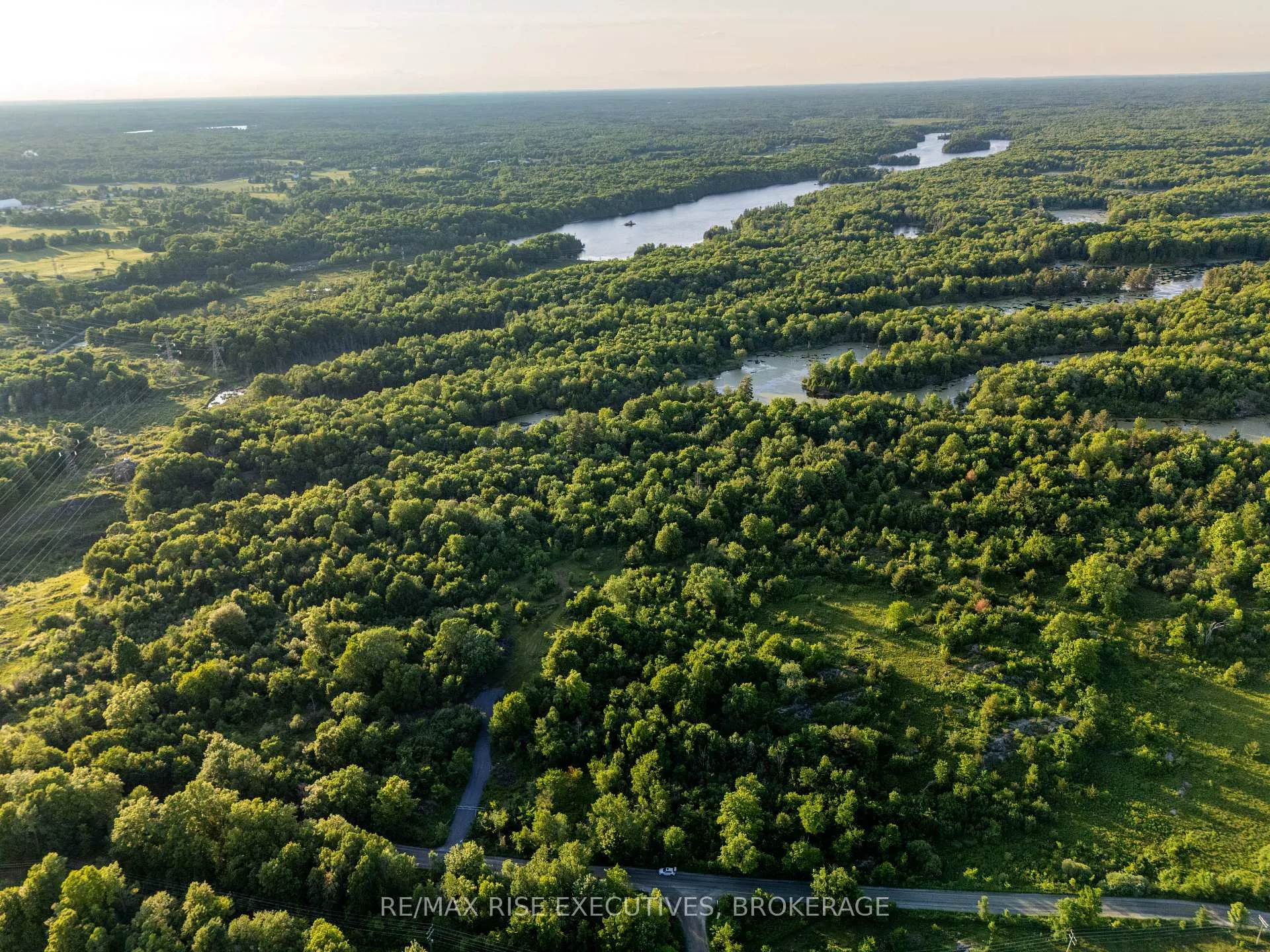 Photo 5 of 77 White Lake Road, Frontenac, Frontenac Centre — HOMEH
