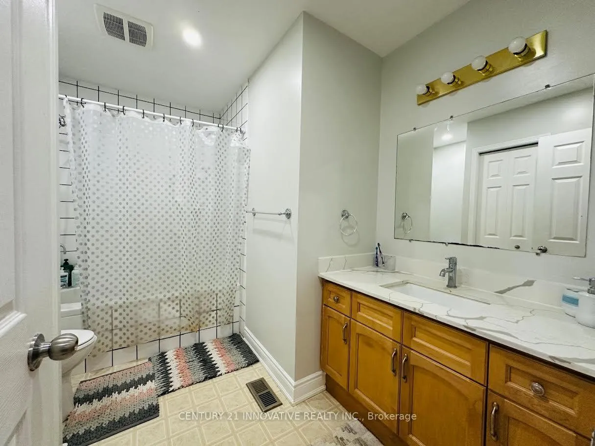 Photo 9 of Unit B, 25 Griffiths Dr, Brant, Paris — HOMEH