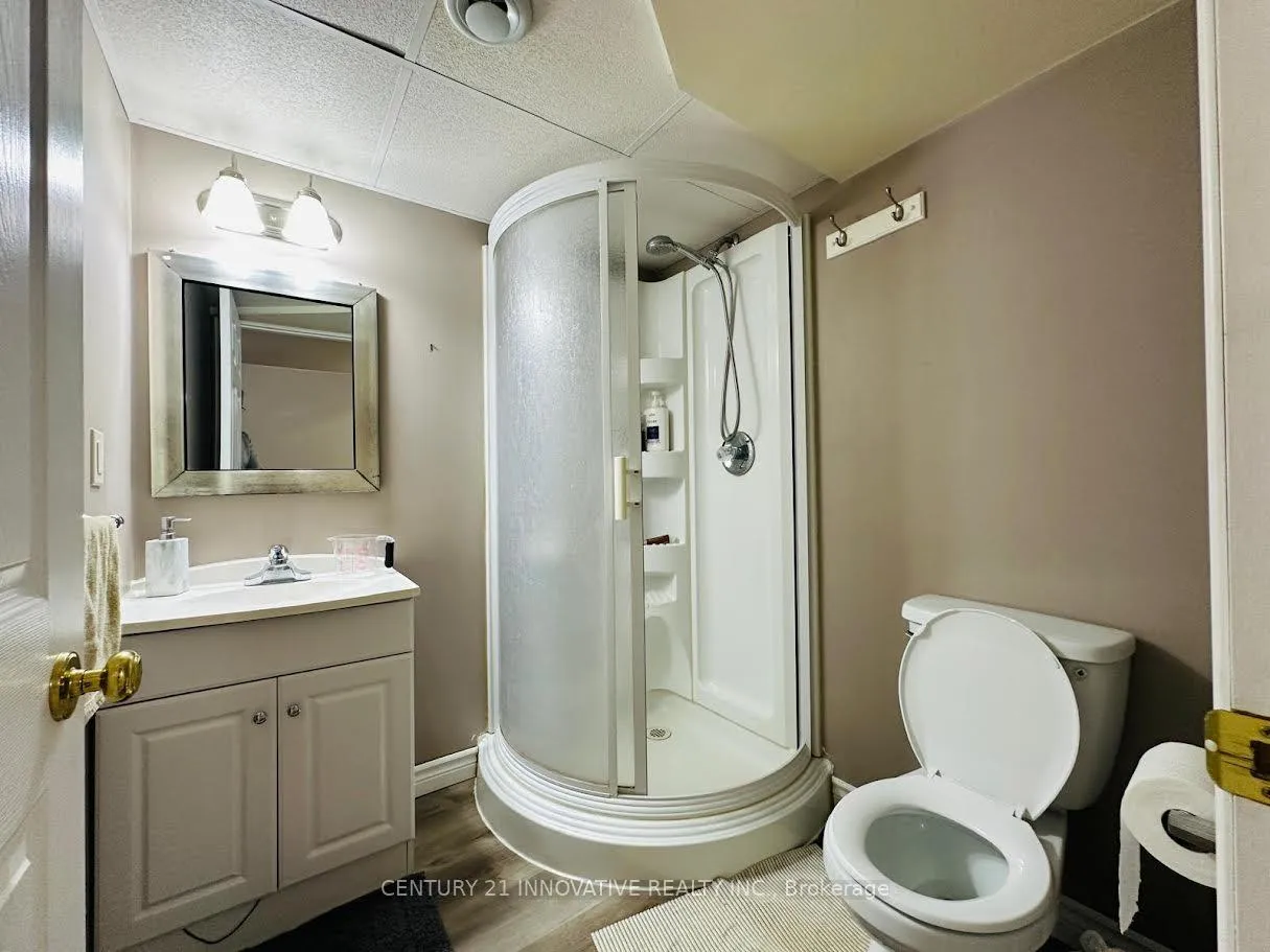 Photo 15 of Unit B, 25 Griffiths Dr, Brant, Paris — HOMEH