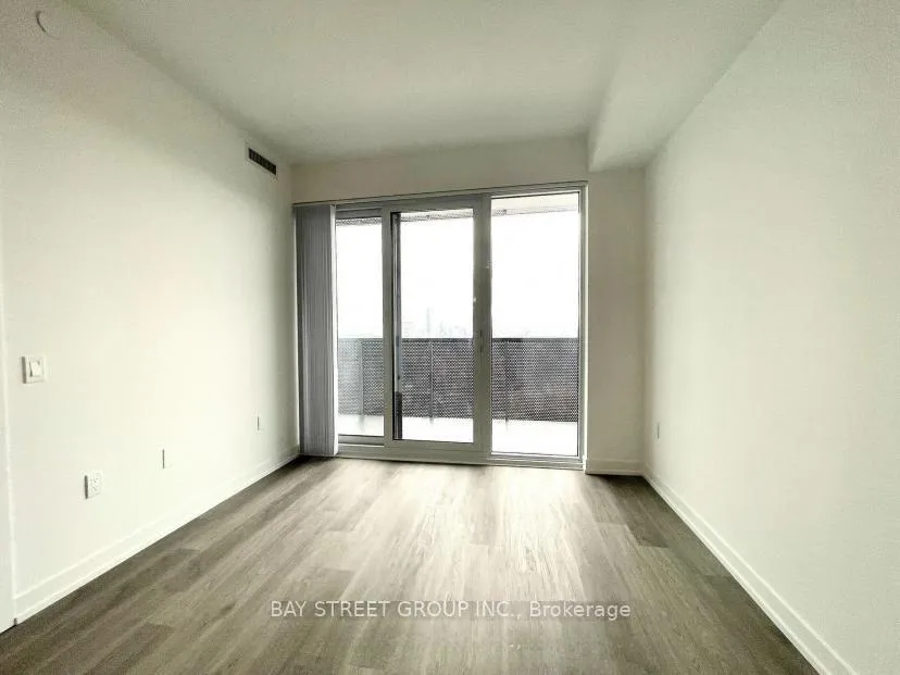 Photo 11 of Unit 6803, 55 Cooper Street, Toronto, Waterfront Communities — HOMEH