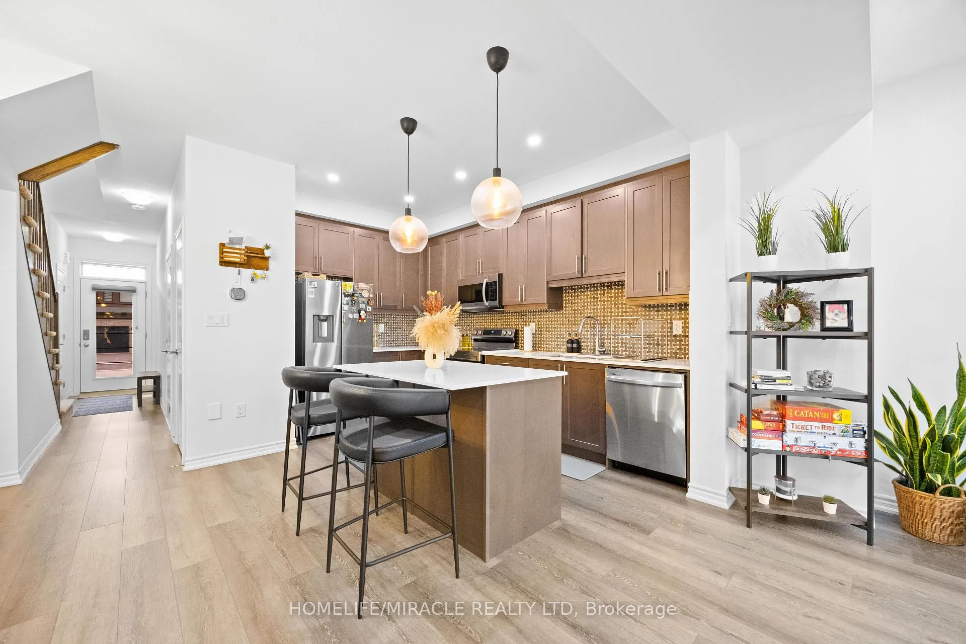 Photo 15 of 58 June Callwood Way, Brant, Brantford Twp — HOMEH