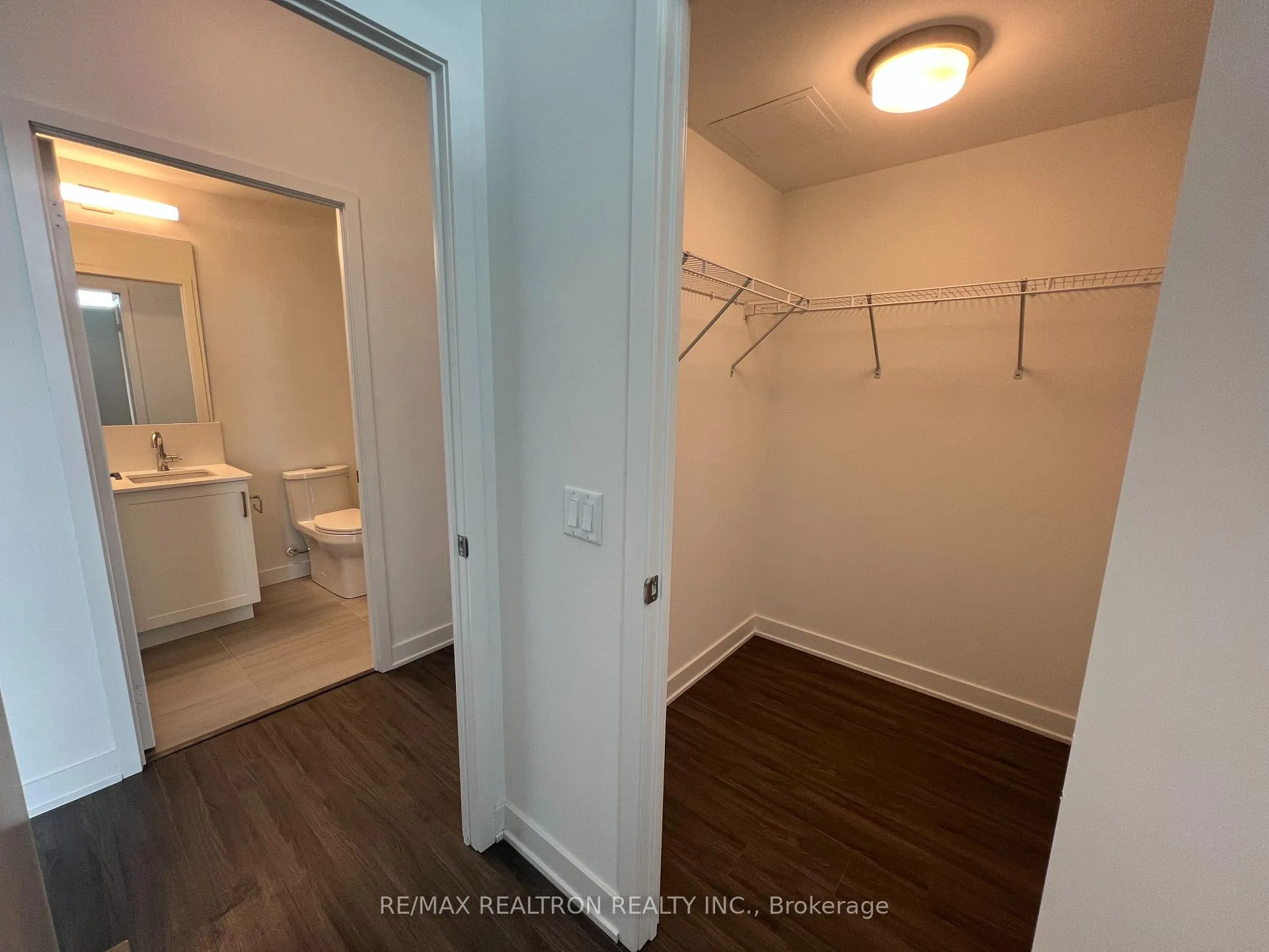 Photo 15 of Unit 704, 681 Yonge Street, Barrie, Painswick South — HOMEH