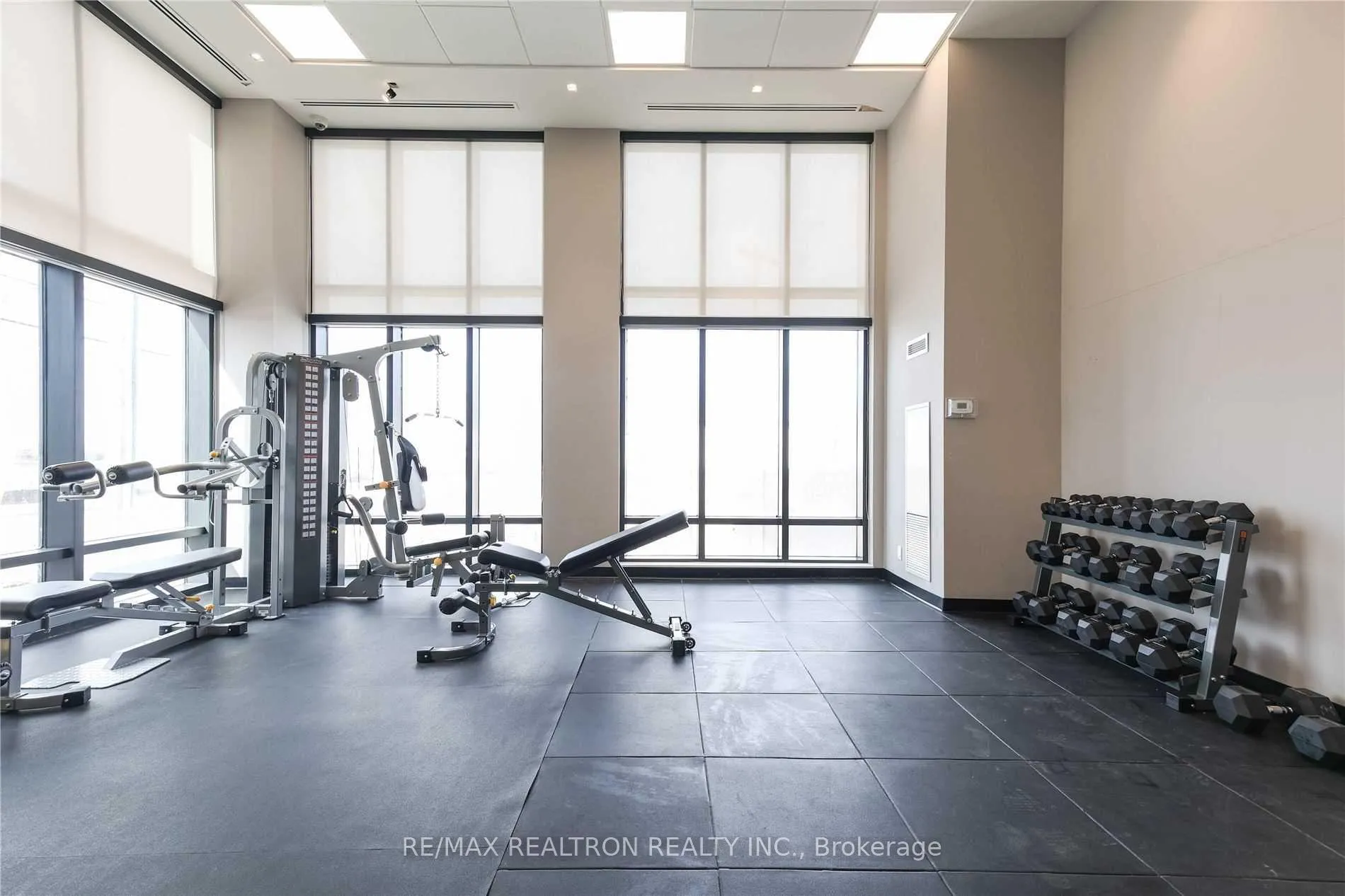 Photo 23 of Unit 704, 681 Yonge Street, Barrie, Painswick South — HOMEH