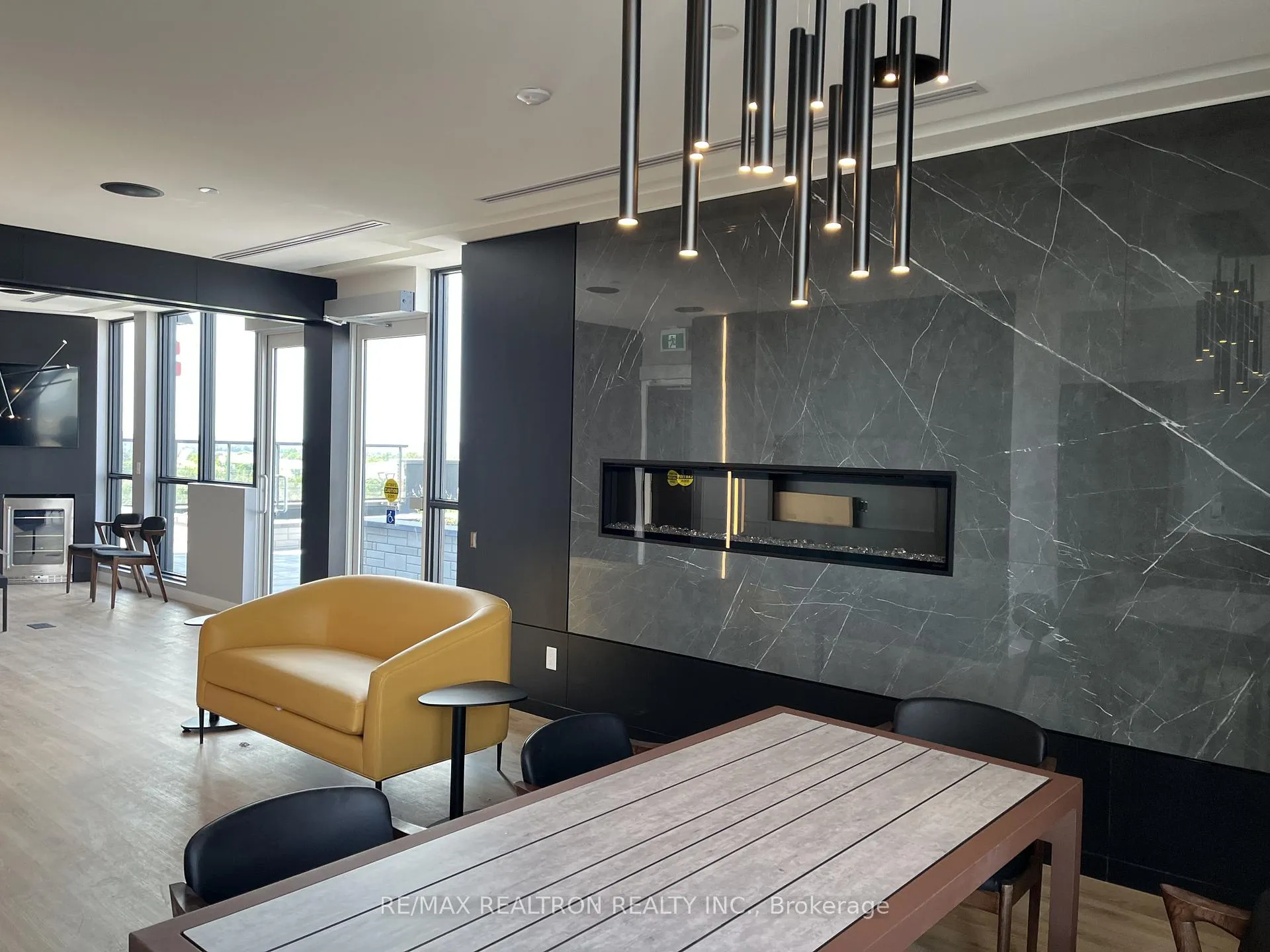 Photo 26 of Unit 704, 681 Yonge Street, Barrie, Painswick South — HOMEH