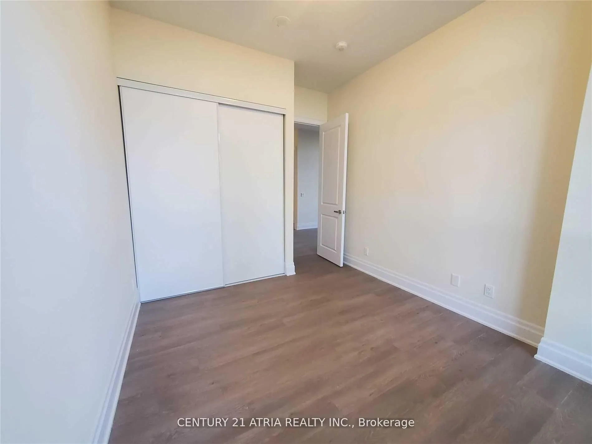 Photo 4 of Unit 102, 9085 Jane Street, Vaughan, Concord — HOMEH