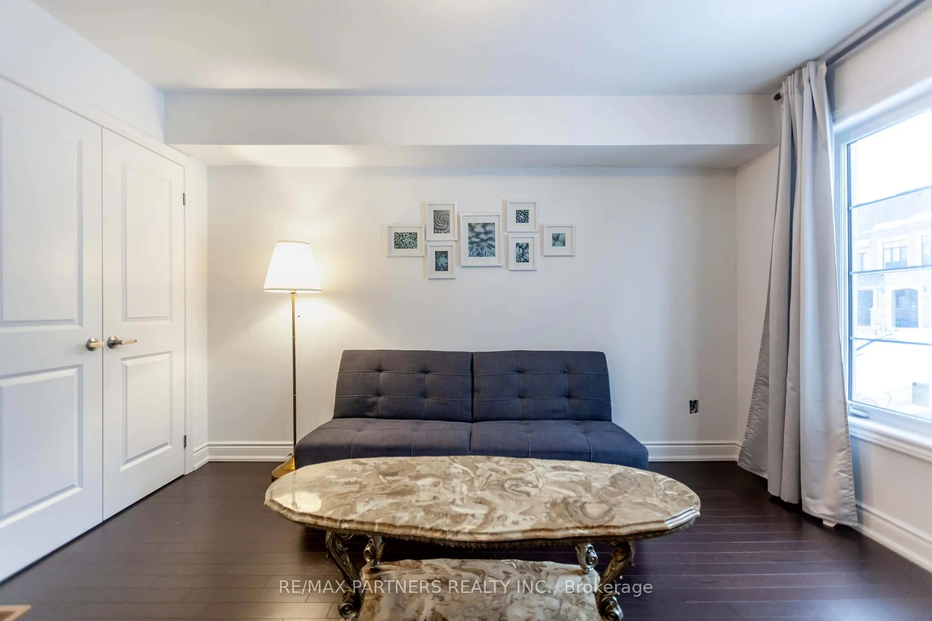 Photo 5 of 109 Lichfield Road, Markham, Unionville — HOMEH