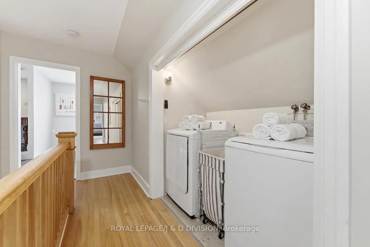 Photo 16 of 44 Tecumseth Street, Orillia — HOMEH