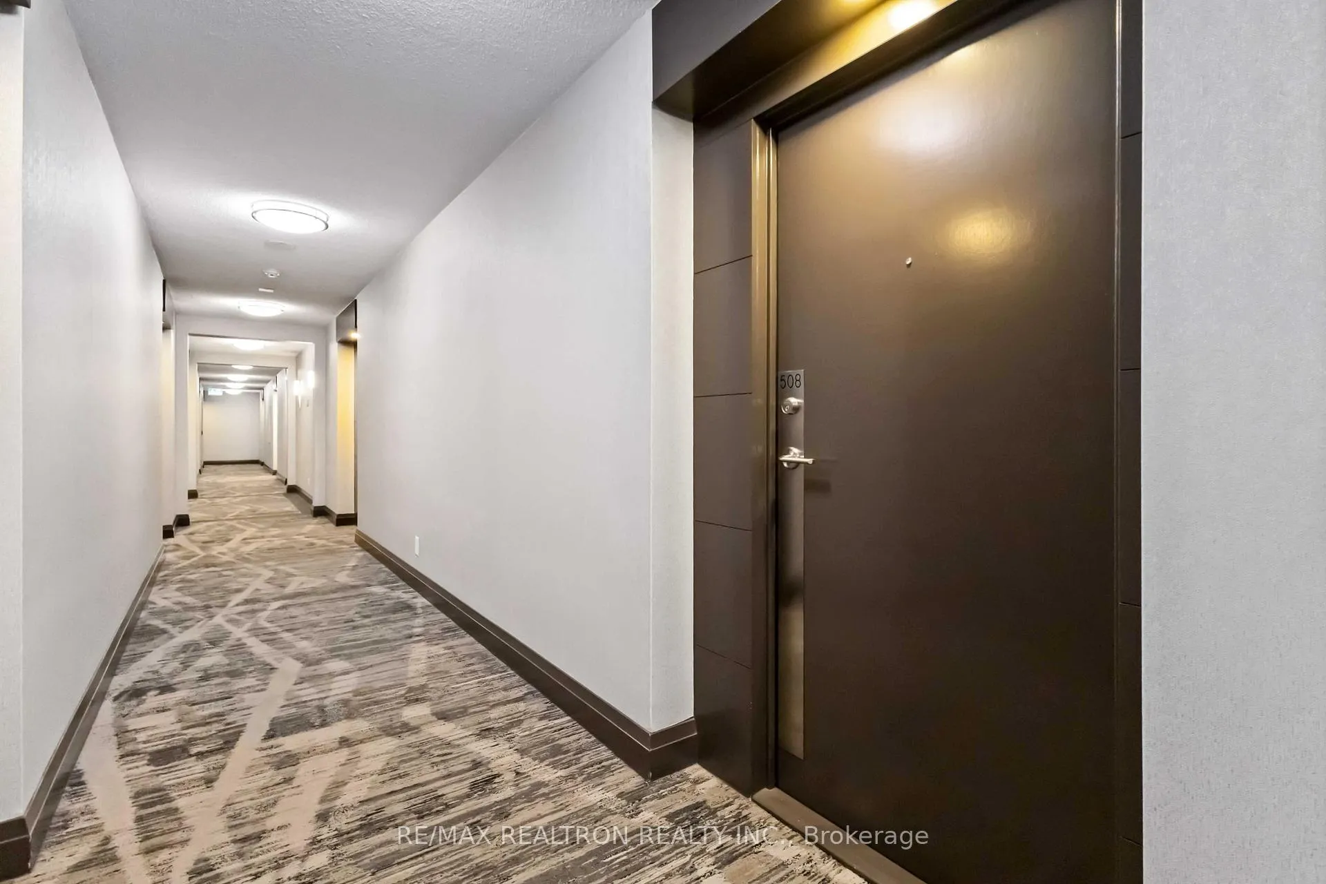 Photo 5 of Unit 508, 30 Clegg Road, Markham, Unionville — HOMEH