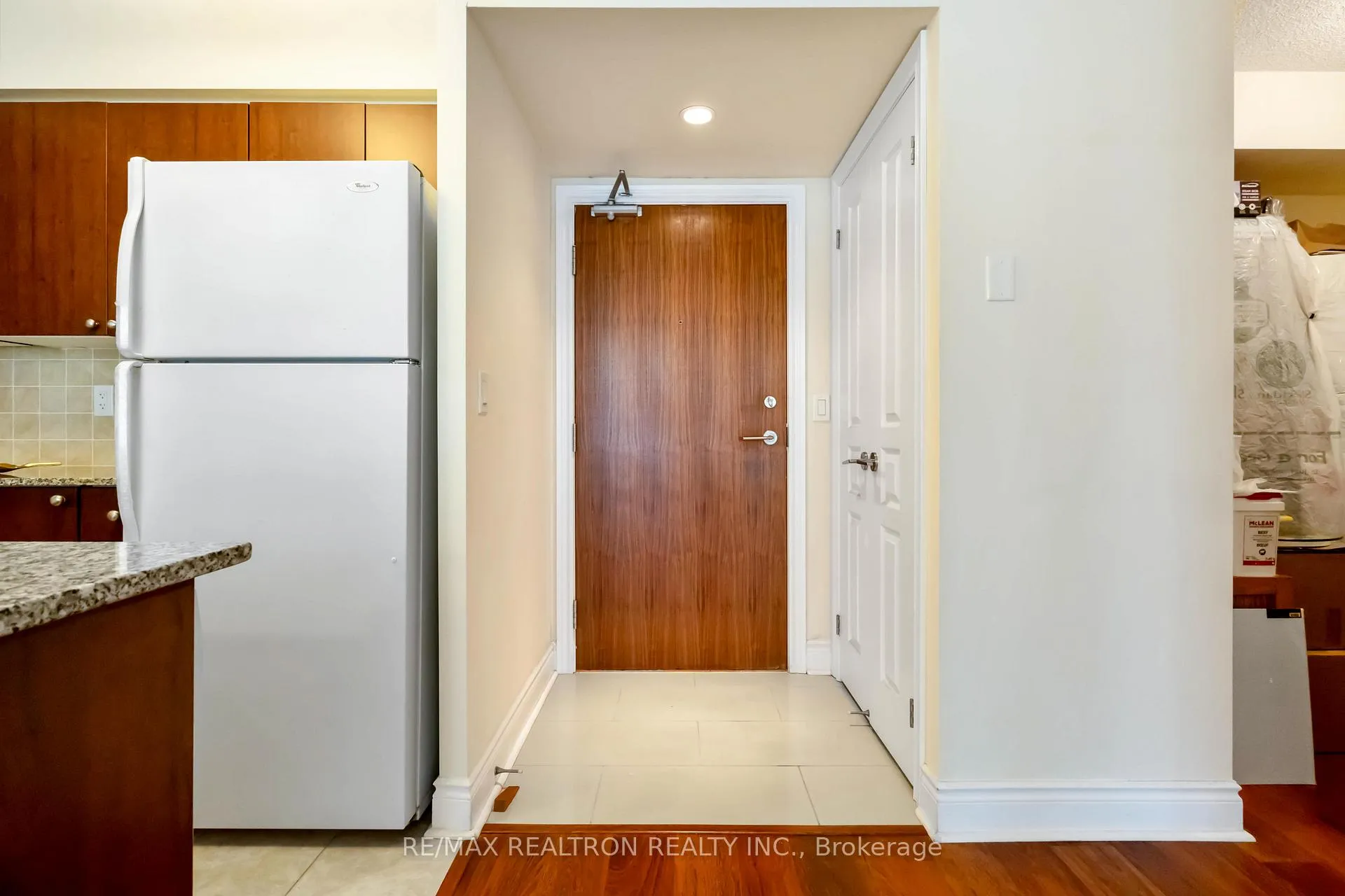 Photo 6 of Unit 508, 30 Clegg Road, Markham, Unionville — HOMEH