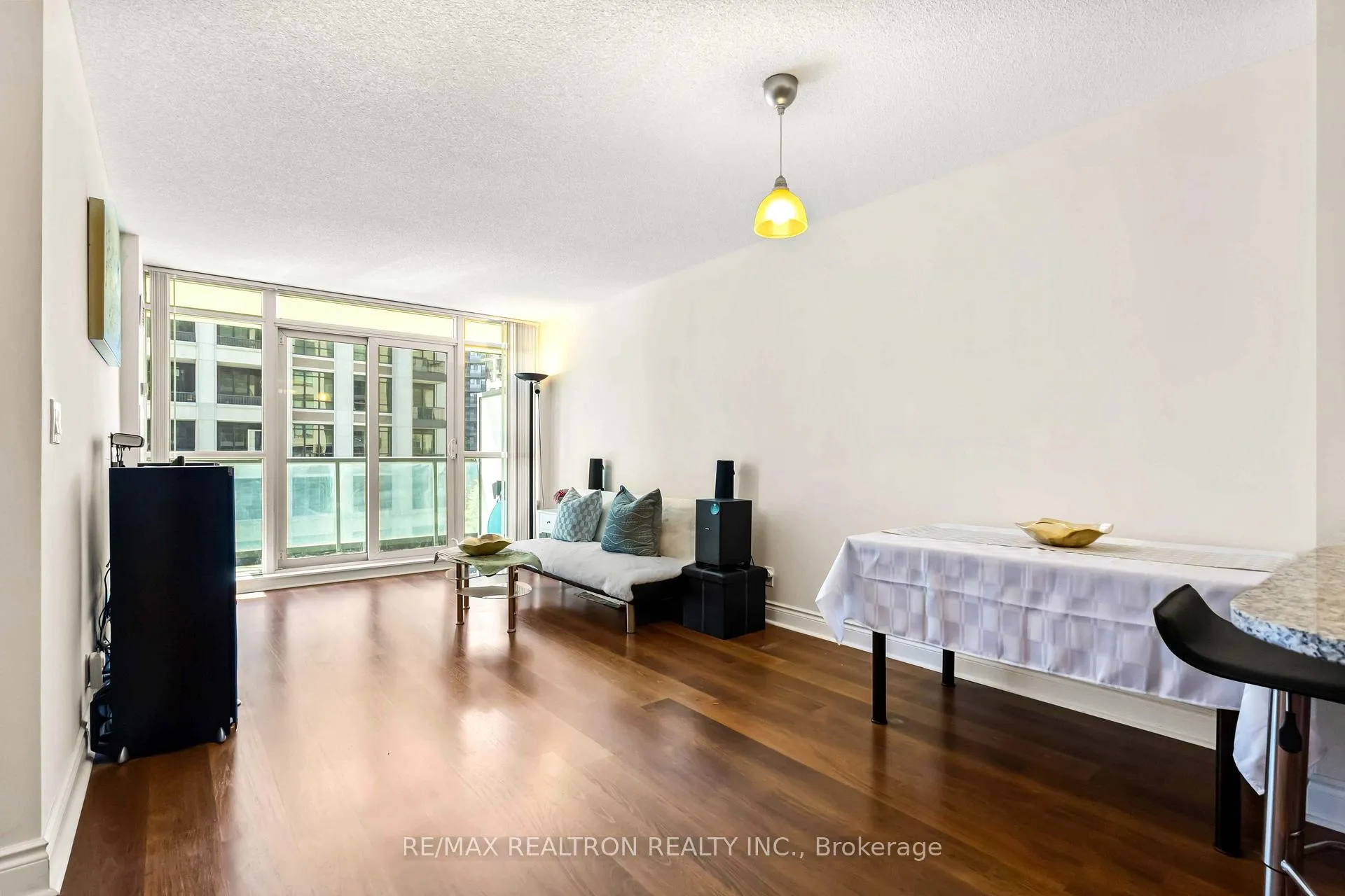 Photo 11 of Unit 508, 30 Clegg Road, Markham, Unionville — HOMEH