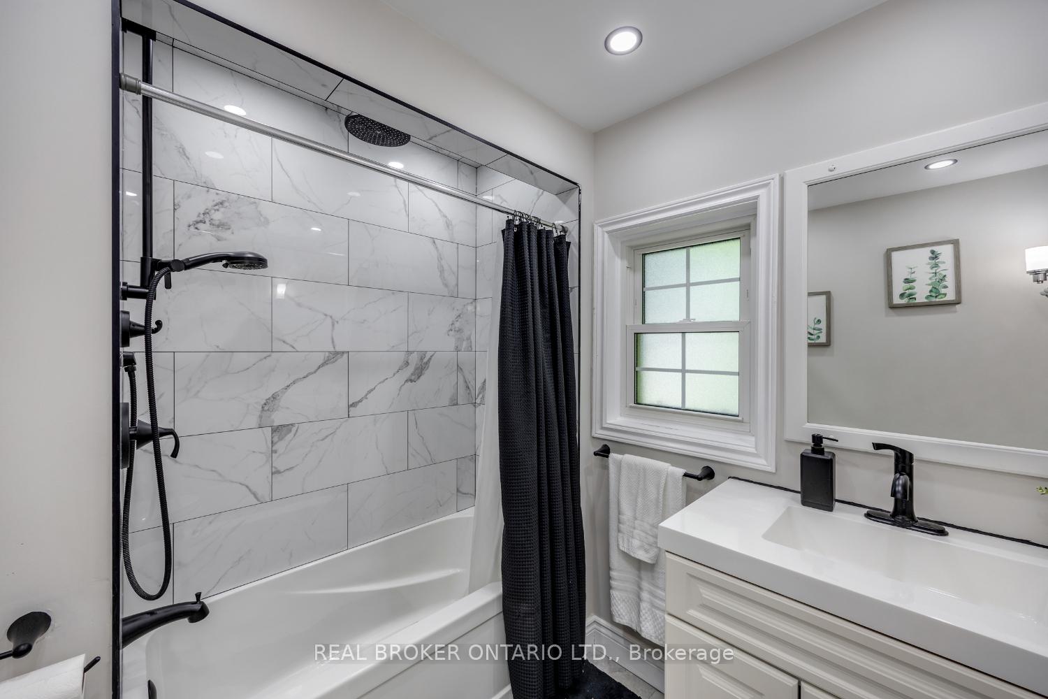 Photo 17 of 79 Townline Road N, Clarington, Courtice — HOMEH