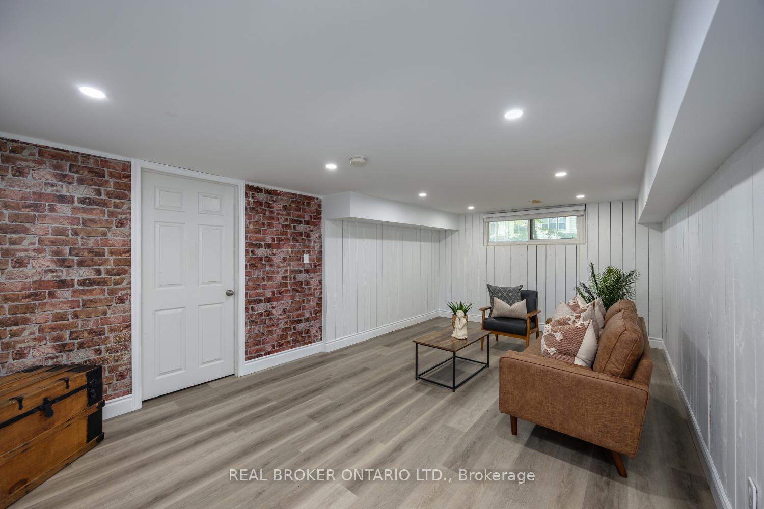 Photo 25 of 79 Townline Road N, Clarington, Courtice — HOMEH
