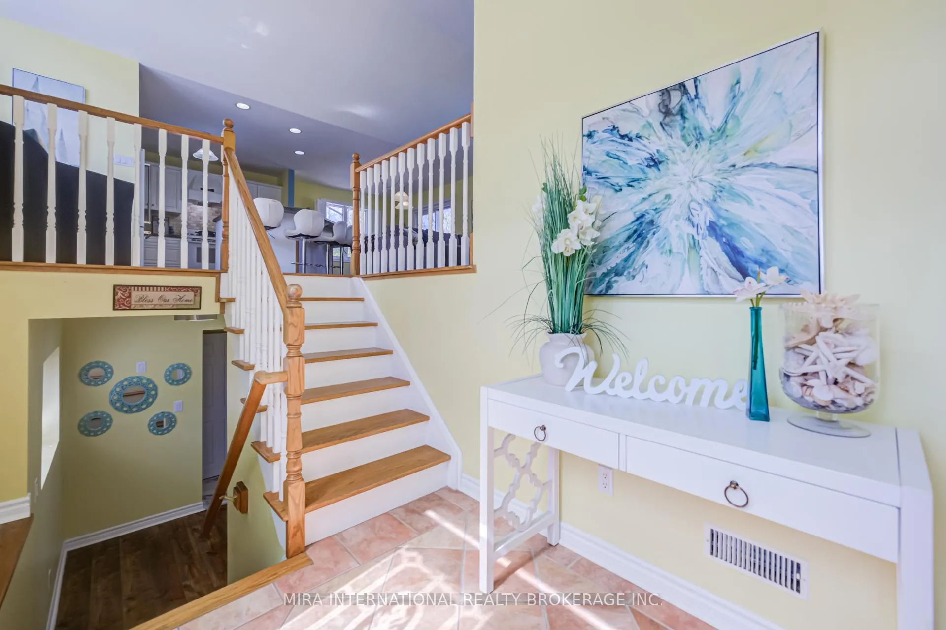 Photo 5 of 47 29TH Street N, Wasaga Beach — HOMEH