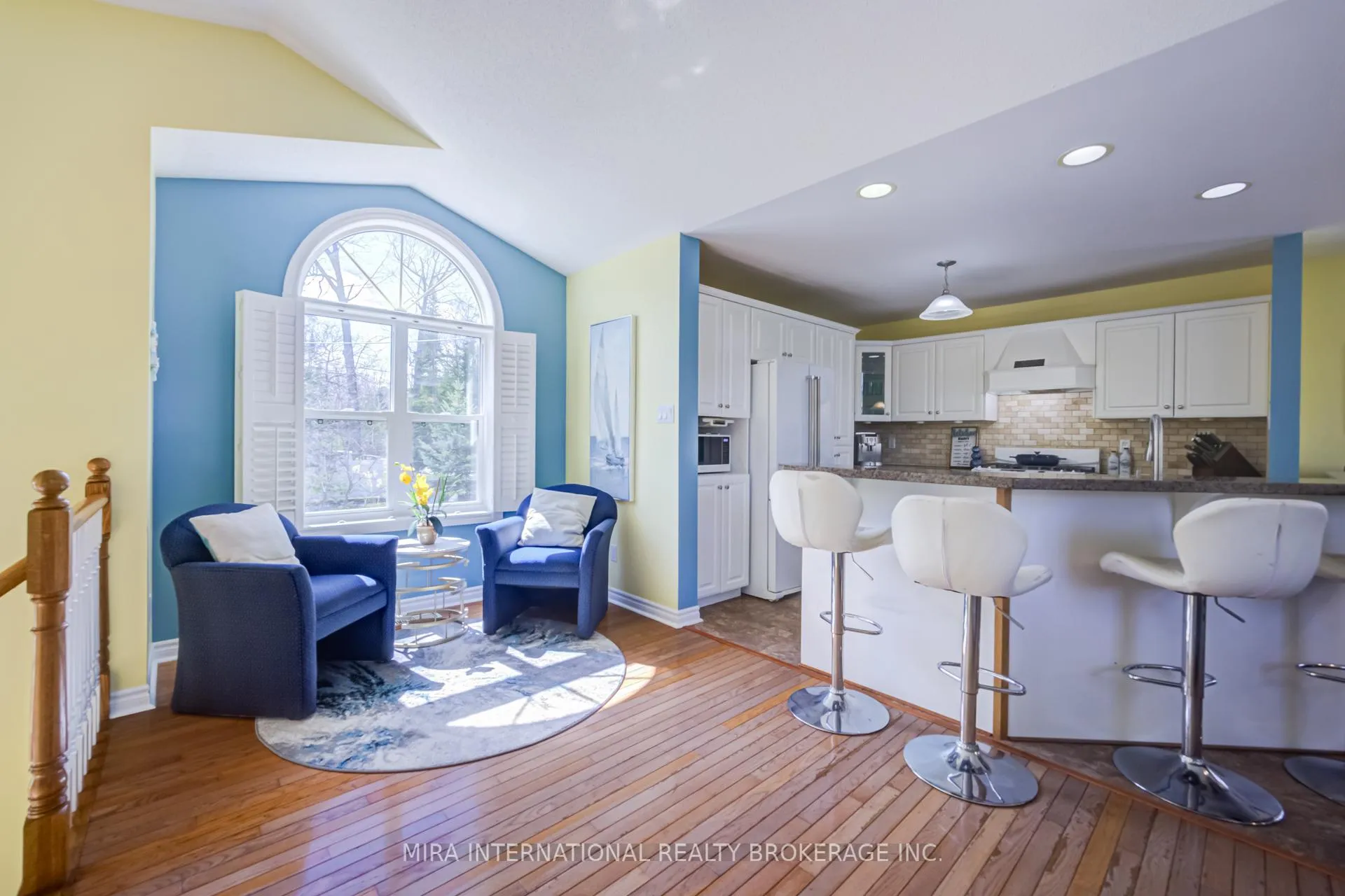 Photo 7 of 47 29TH Street N, Wasaga Beach — HOMEH